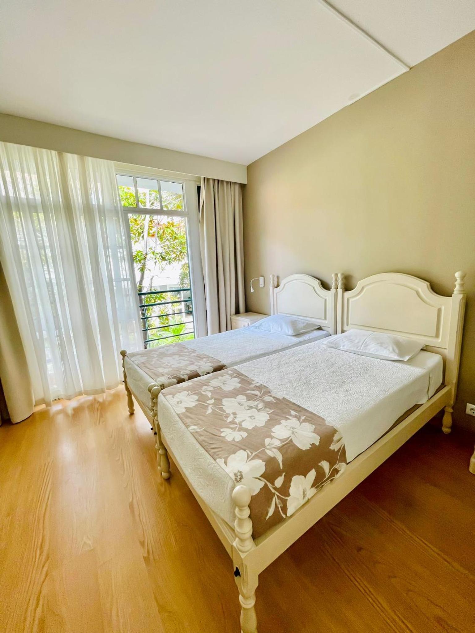 Double or Twin Room with Garden View photo 3