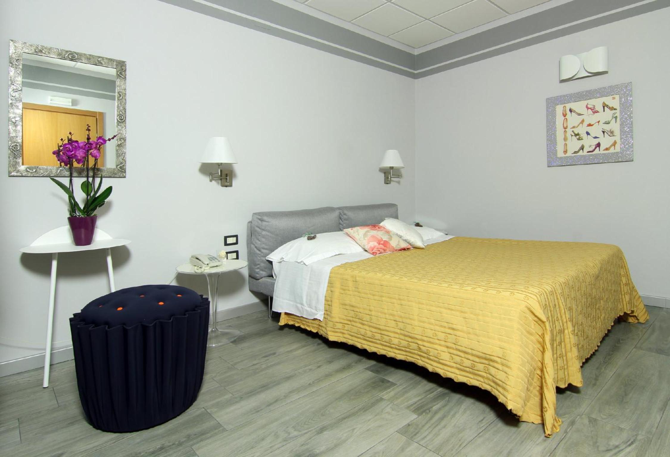 Double Room - Photo 30