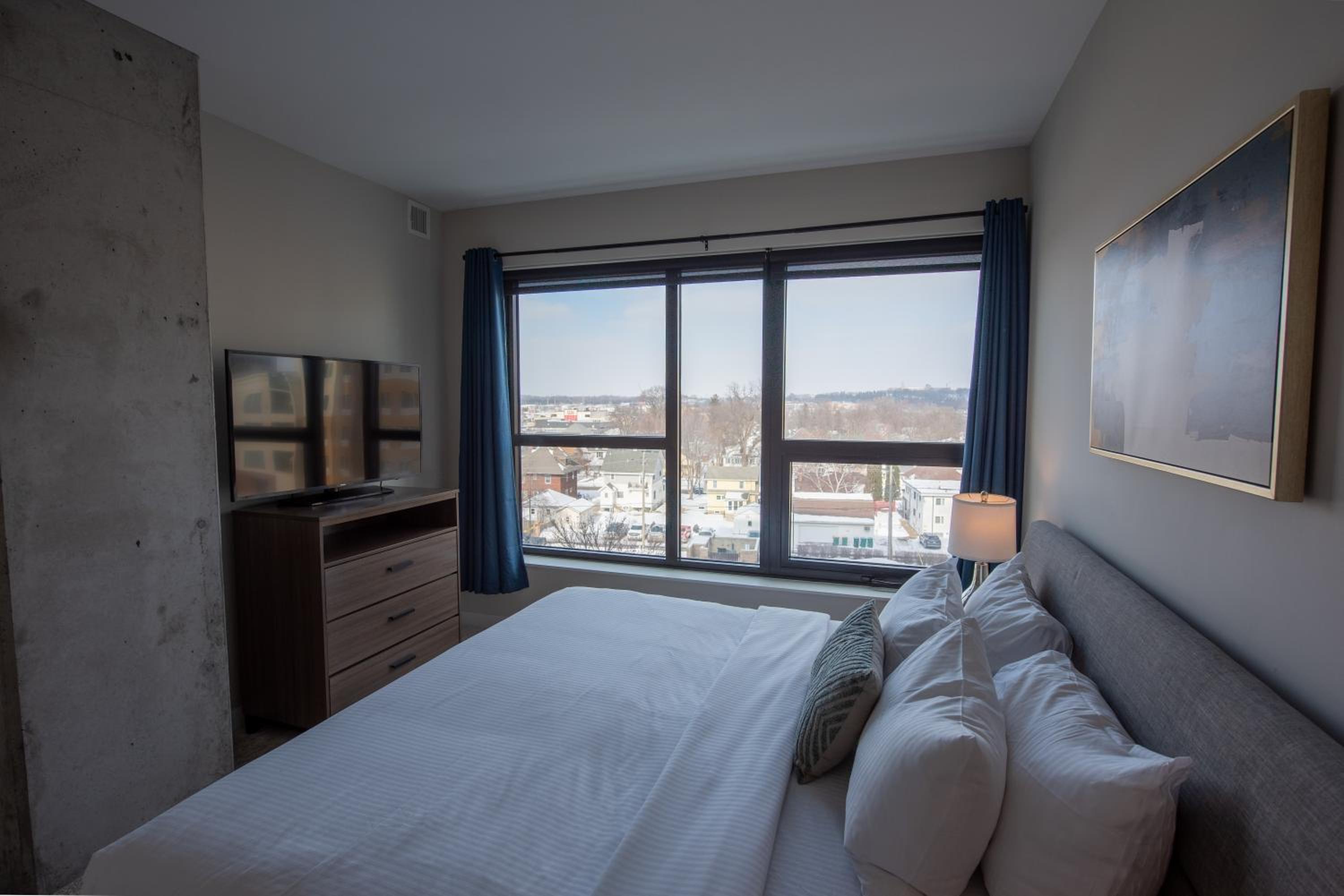Two-Bedroom Suite