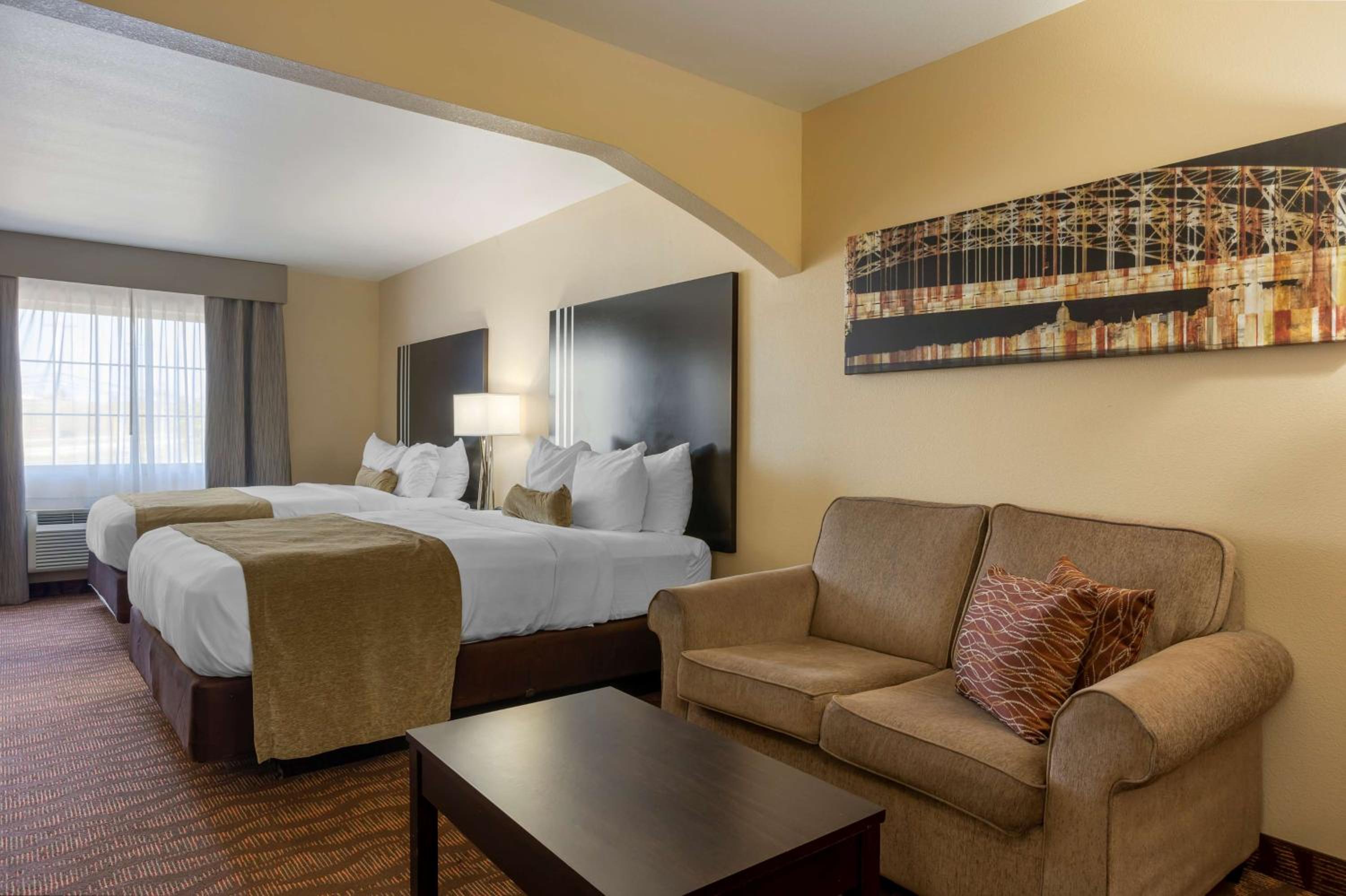 Queen Room with Two Queen Beds - Non-Smoking