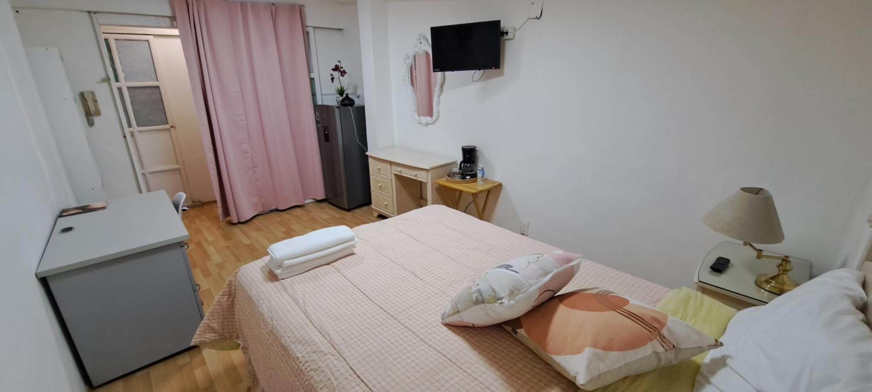Double Room - Photo 22