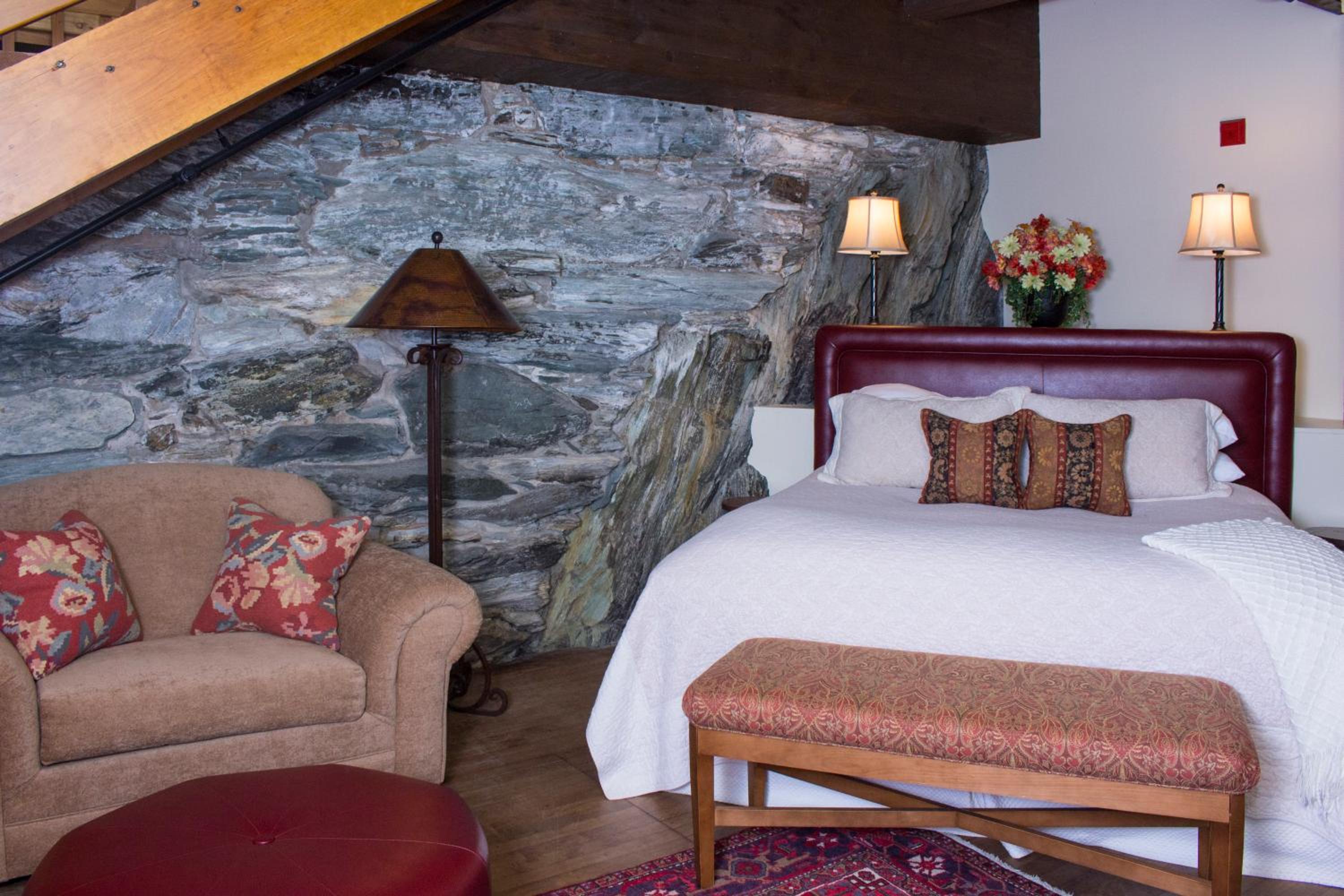 Suite with River View photo 2