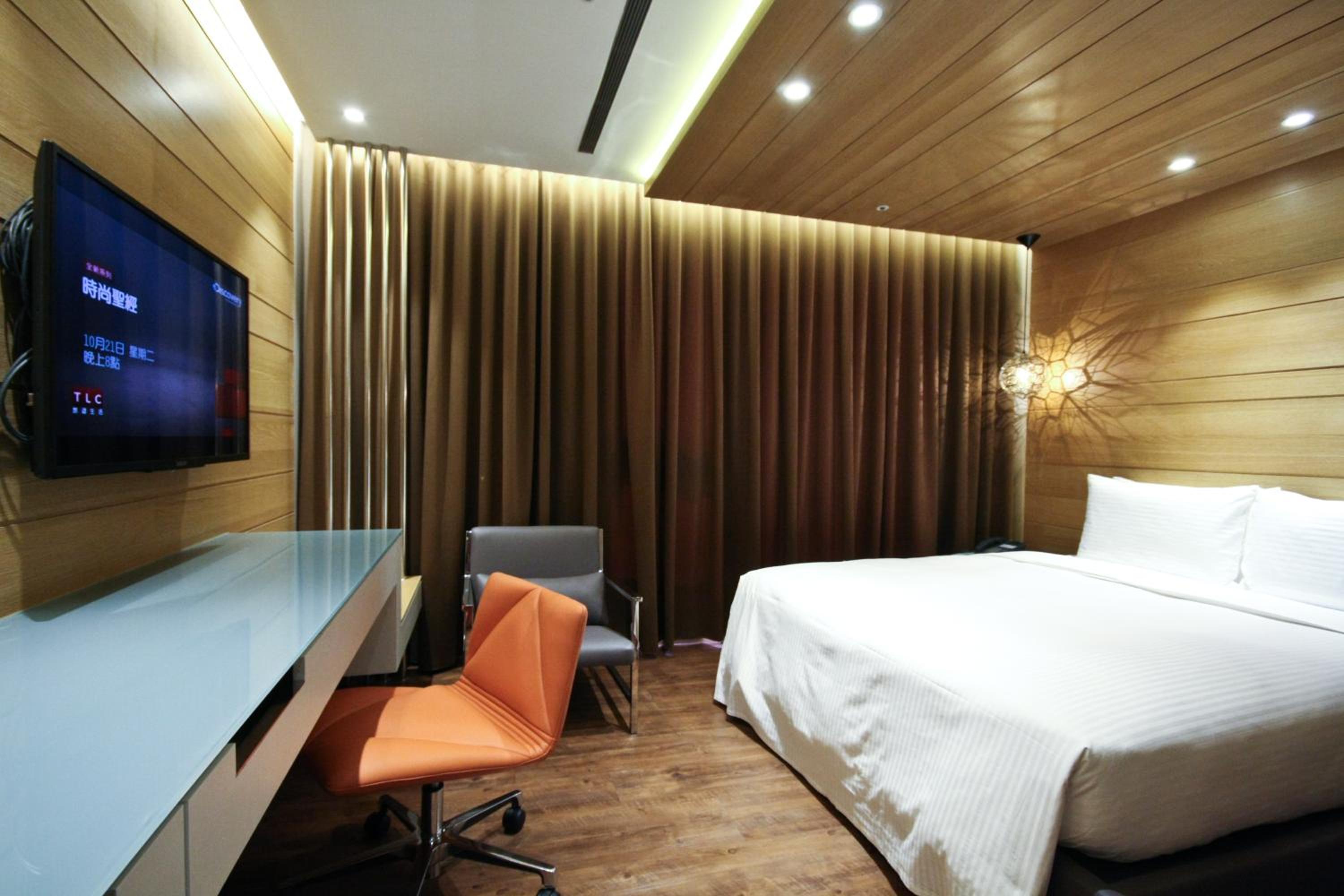 Business Double Room - Photo 6
