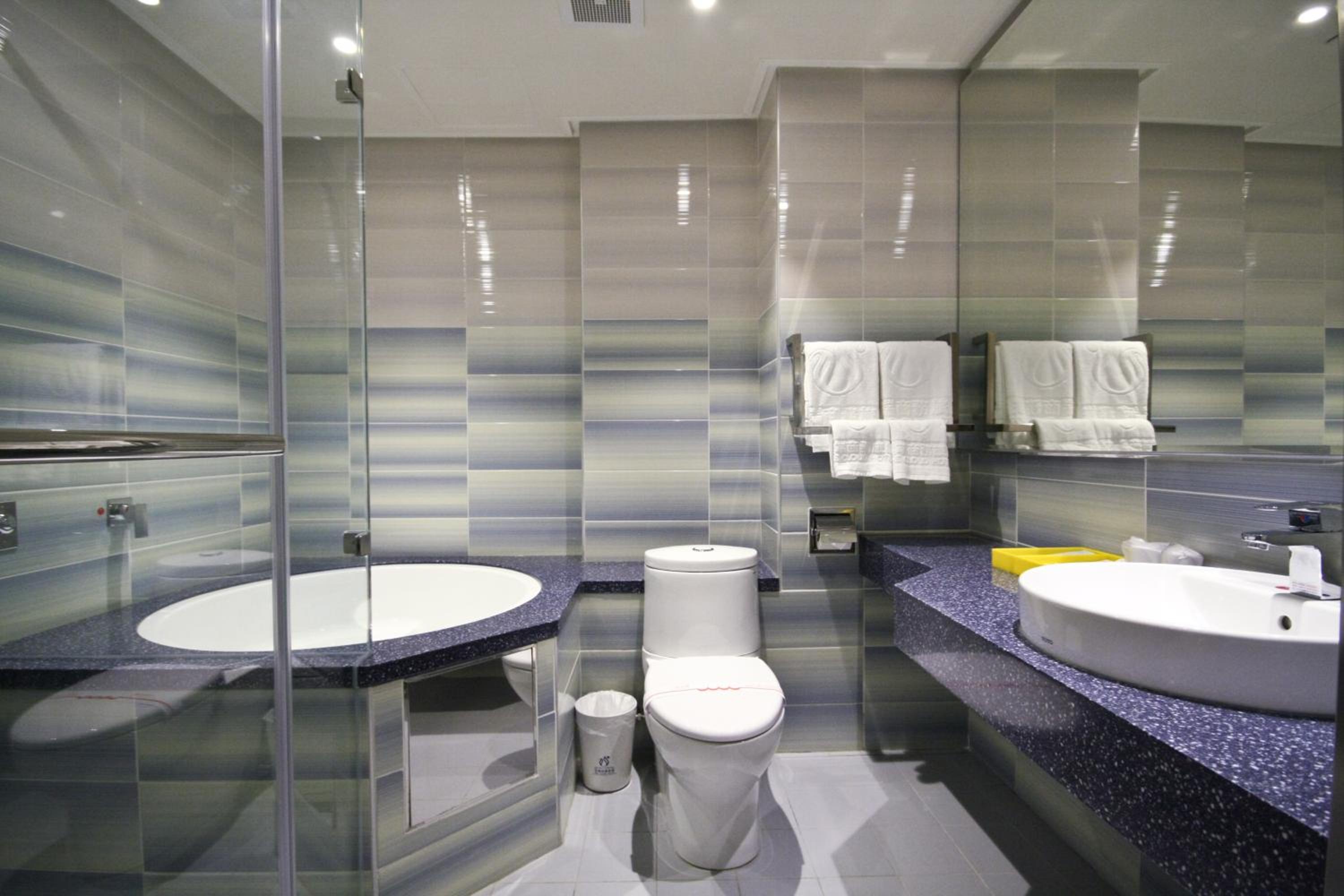 Business Double Room - Photo 5