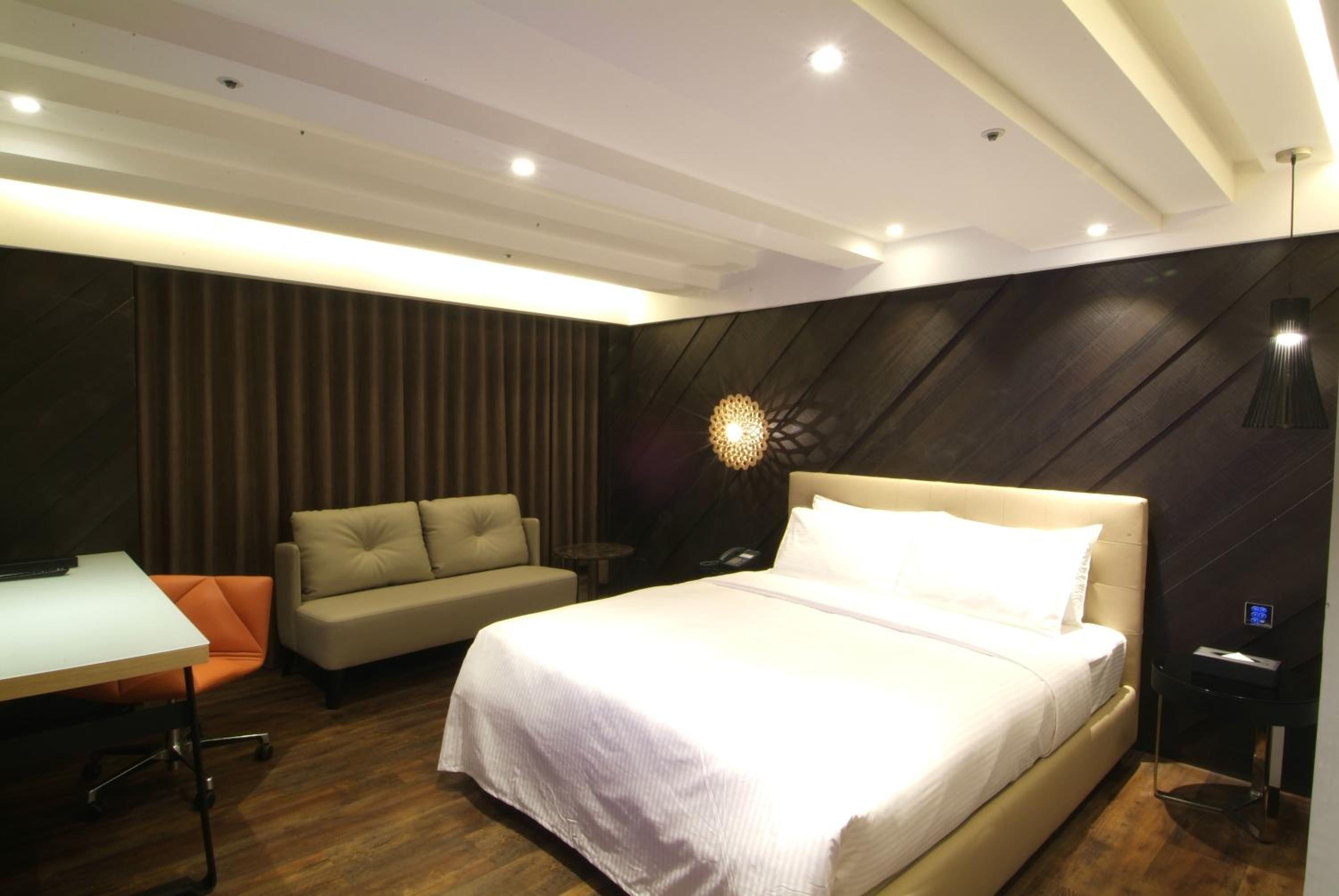 Deluxe Double Room - Photo 4