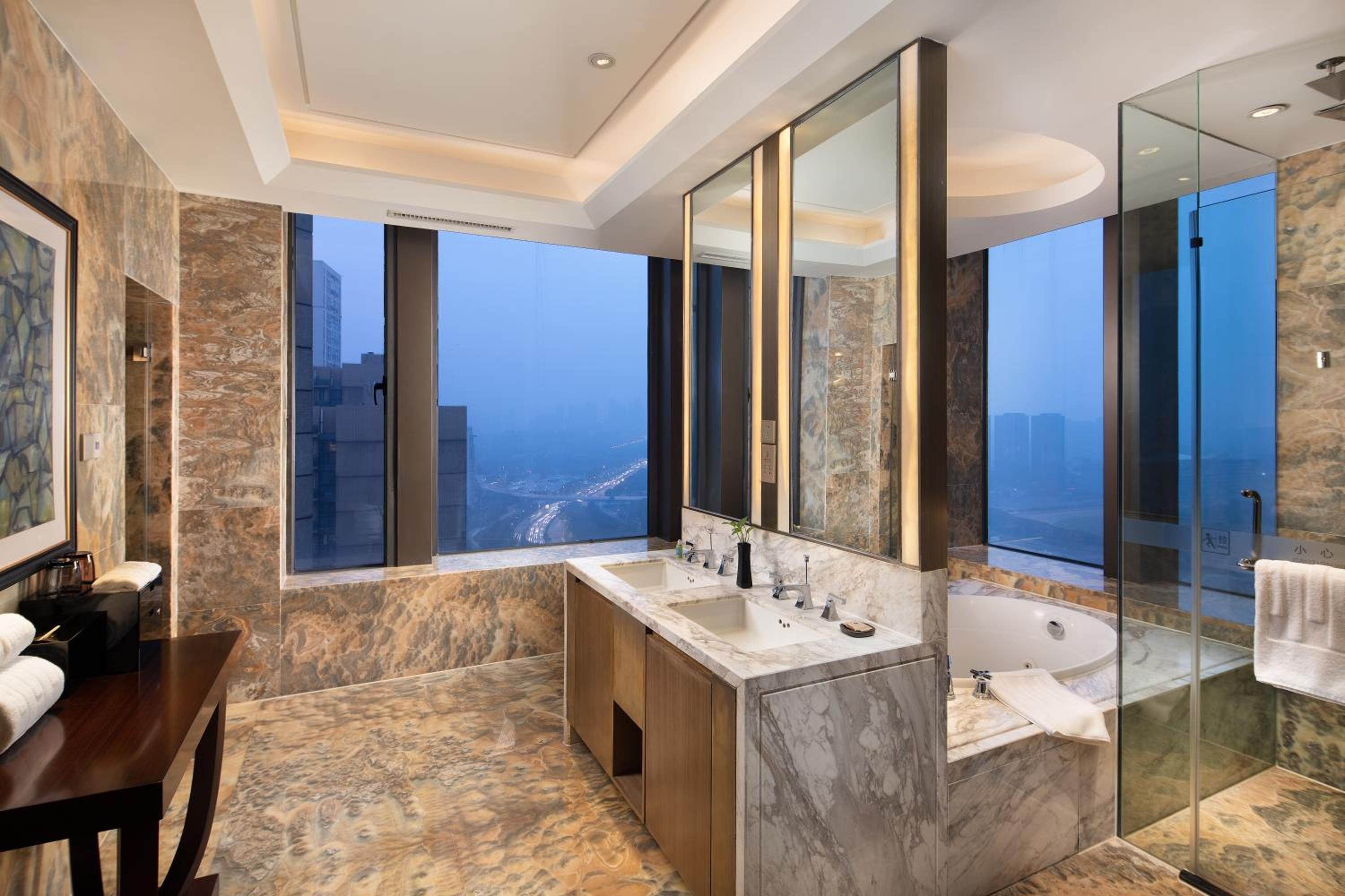 Presidential Suite photo 2