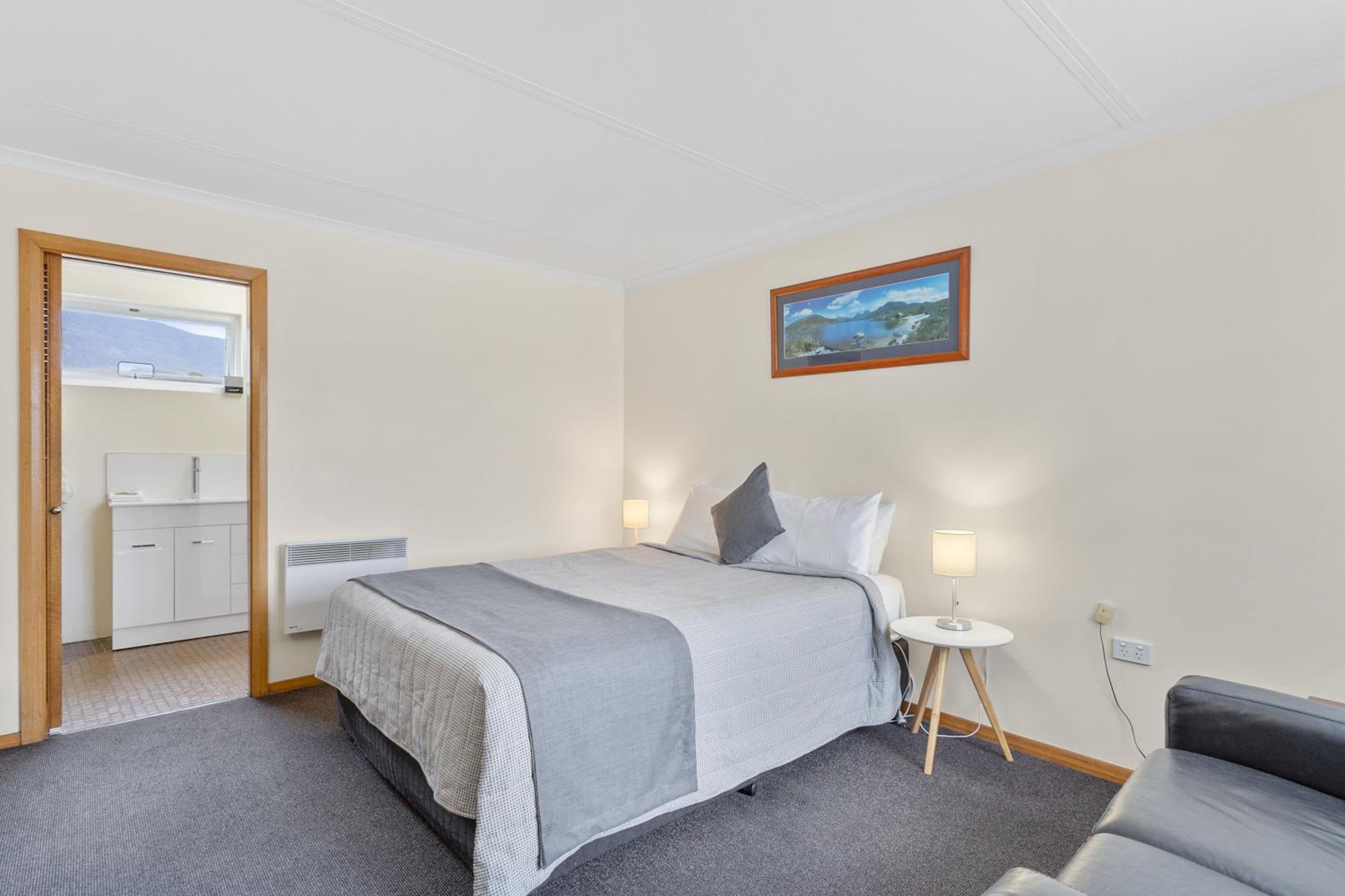 Standard Queen Room - Ground Floor - Photo 1