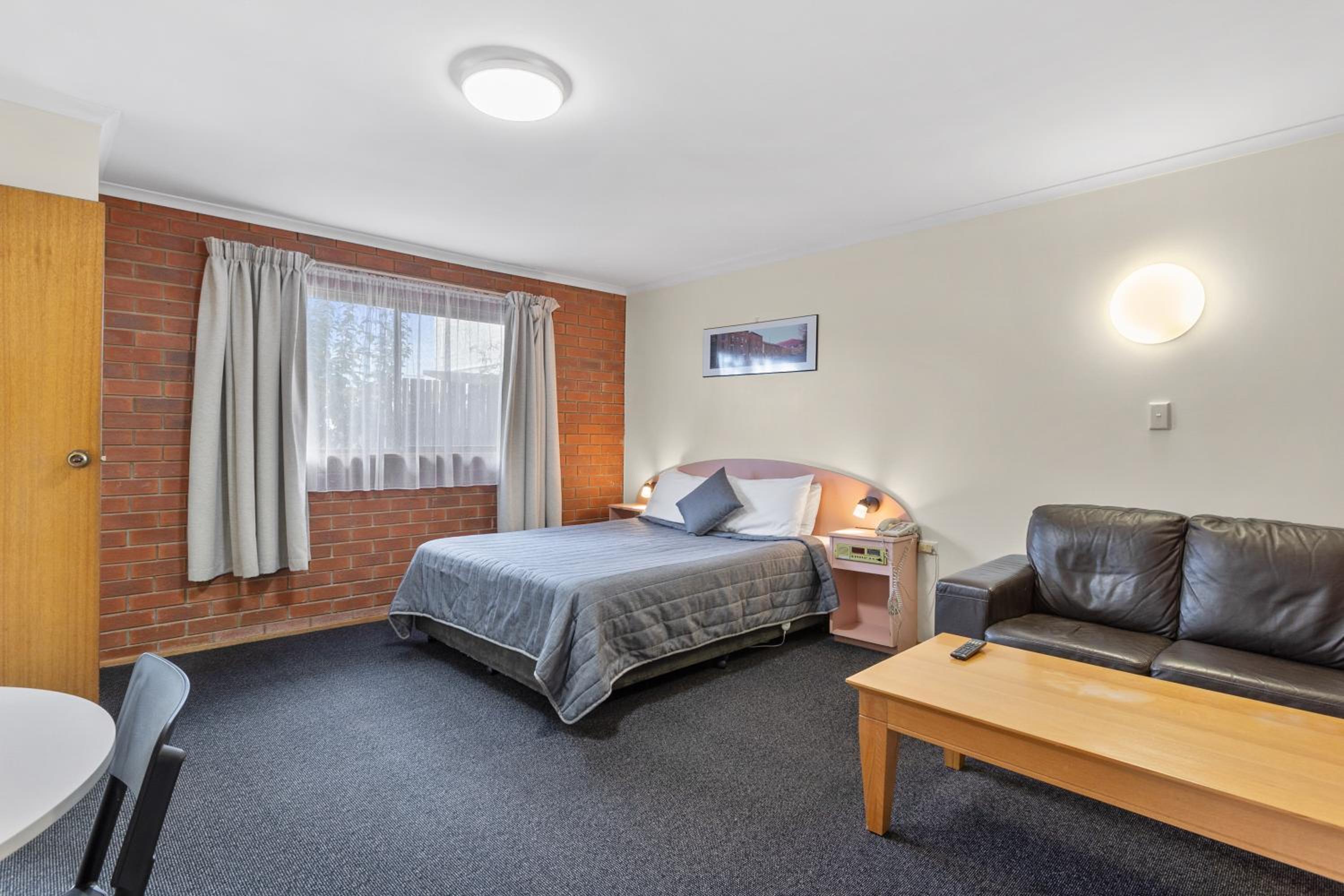 Executive Queen Room - Photo 5