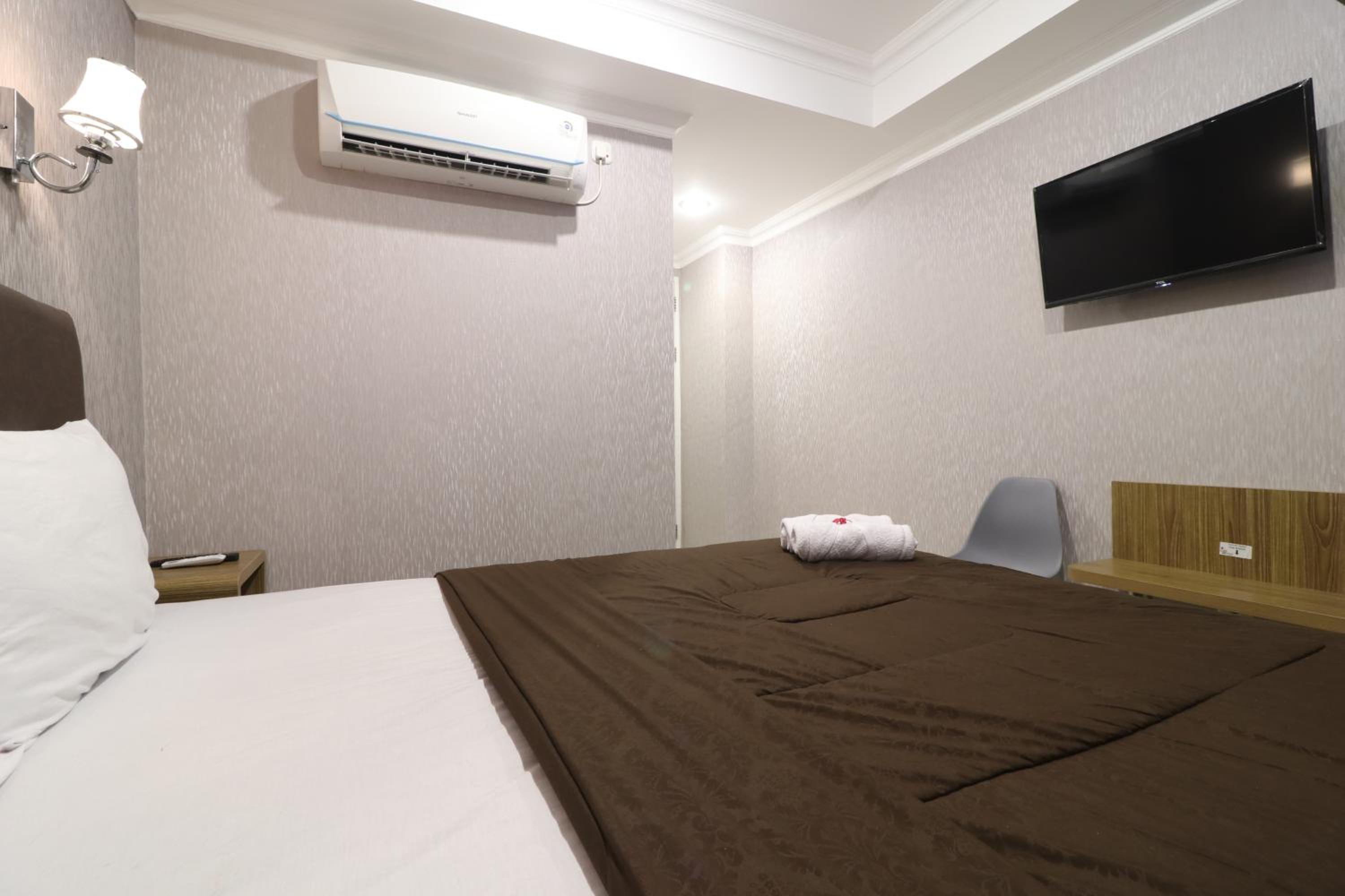 Deluxe Double Room - Photo 3