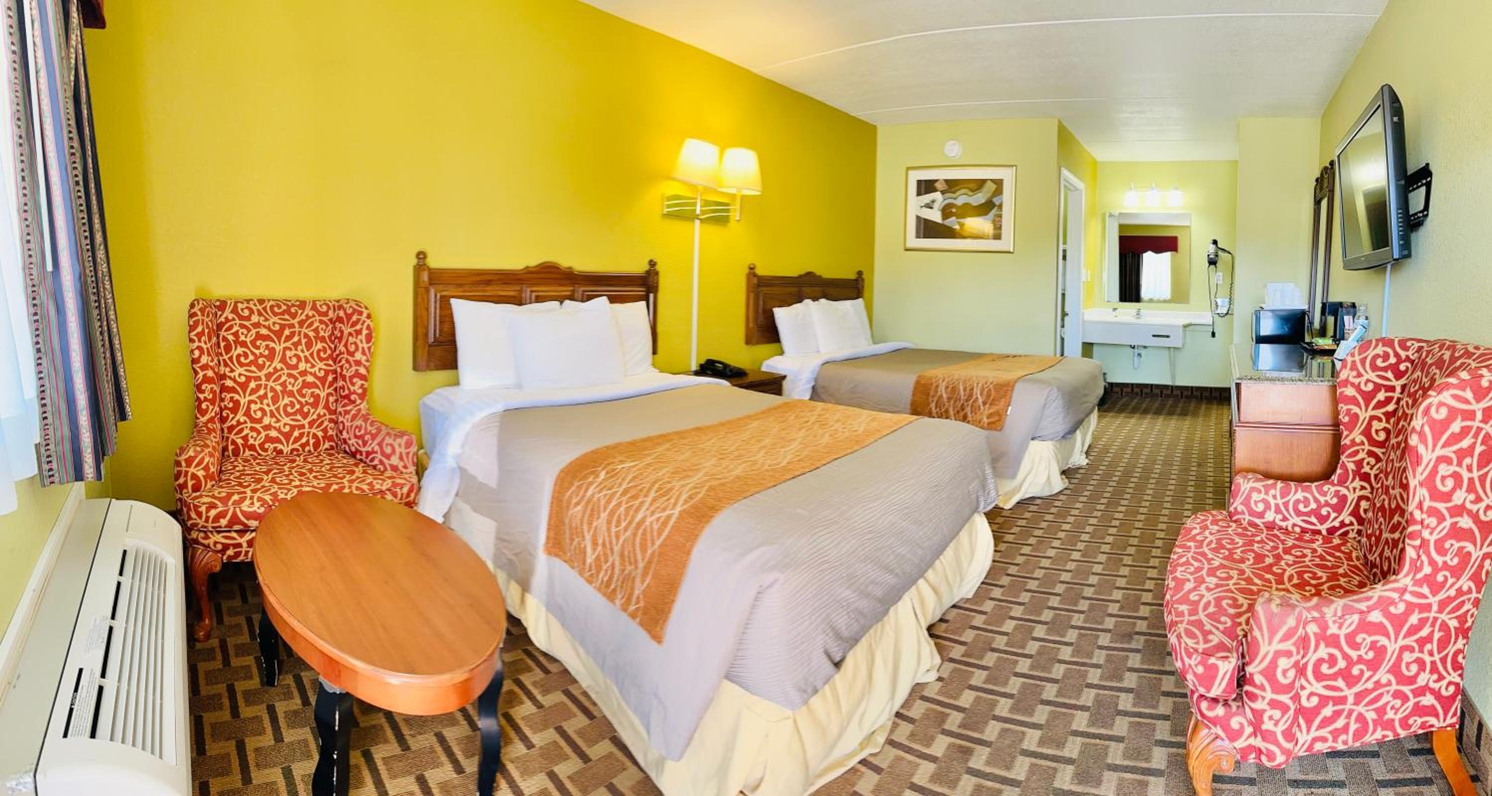 Standard Queen Room photo 1