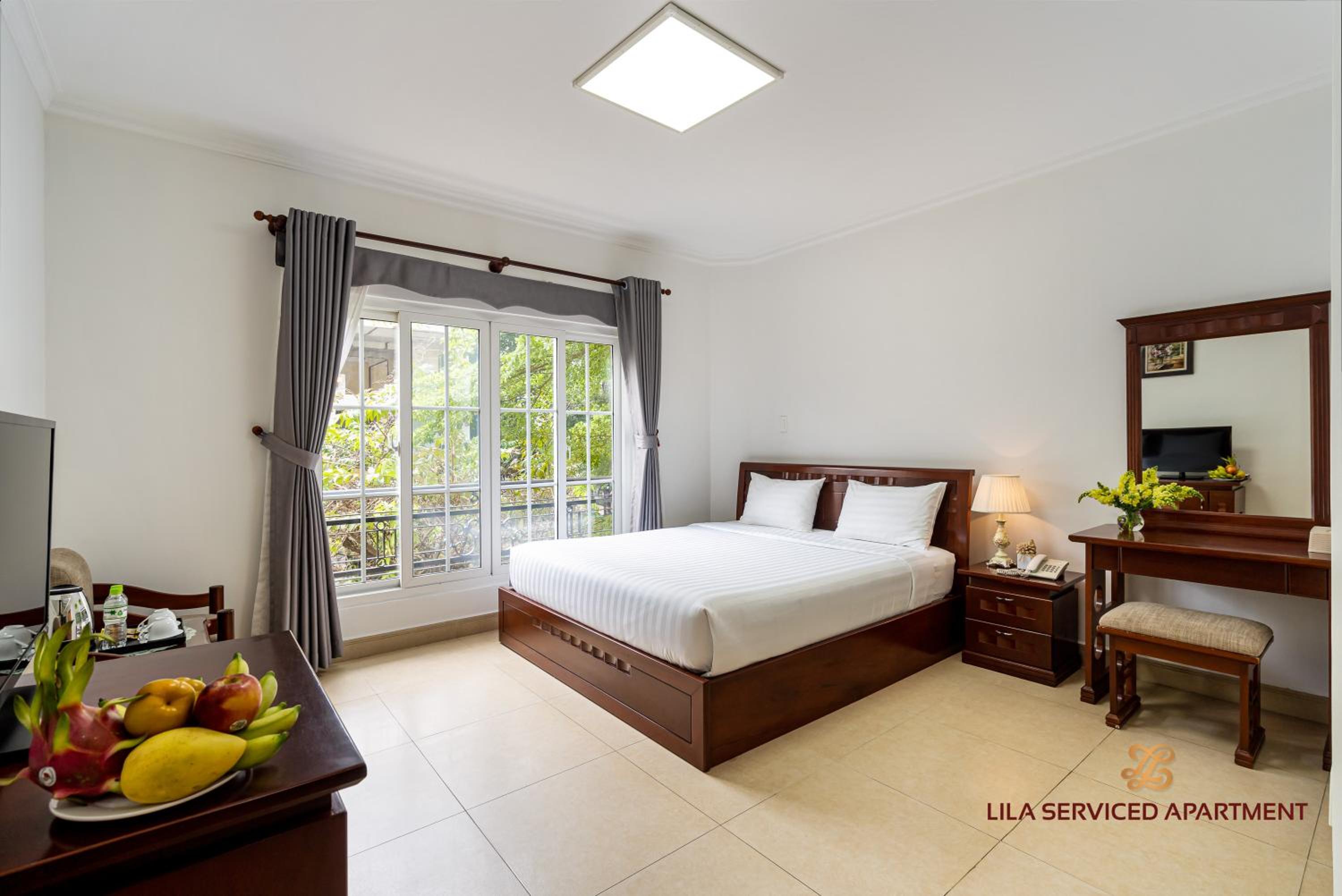 Deluxe King Room