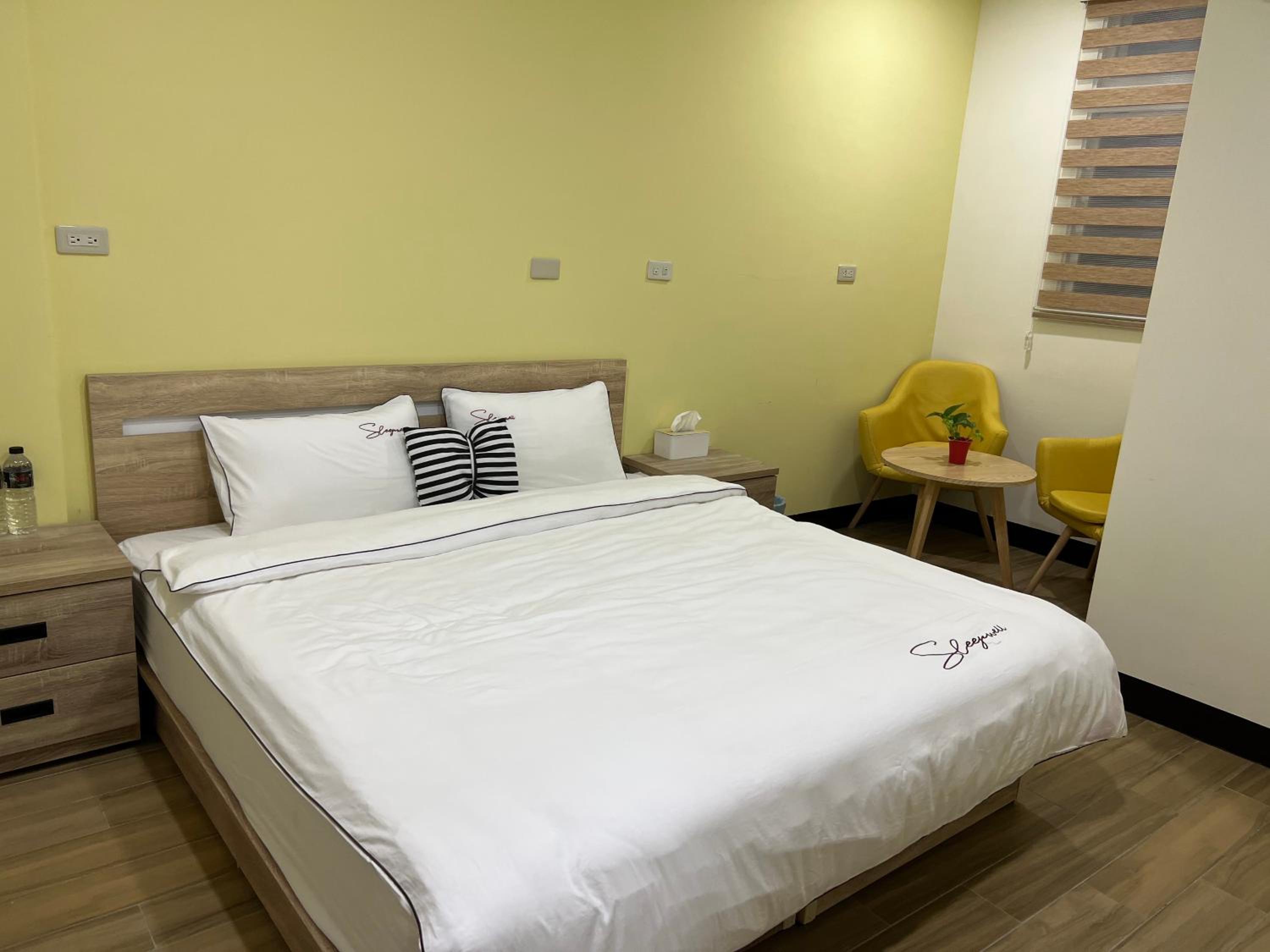 Double Room with Private Bathroom