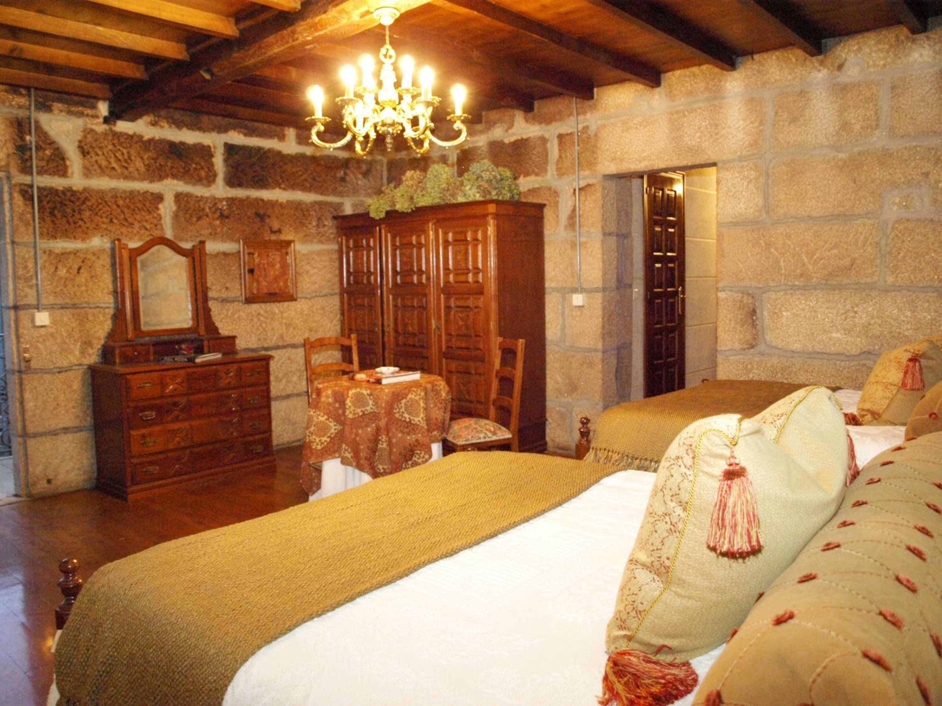 Two-Bedroom Suite photo 3