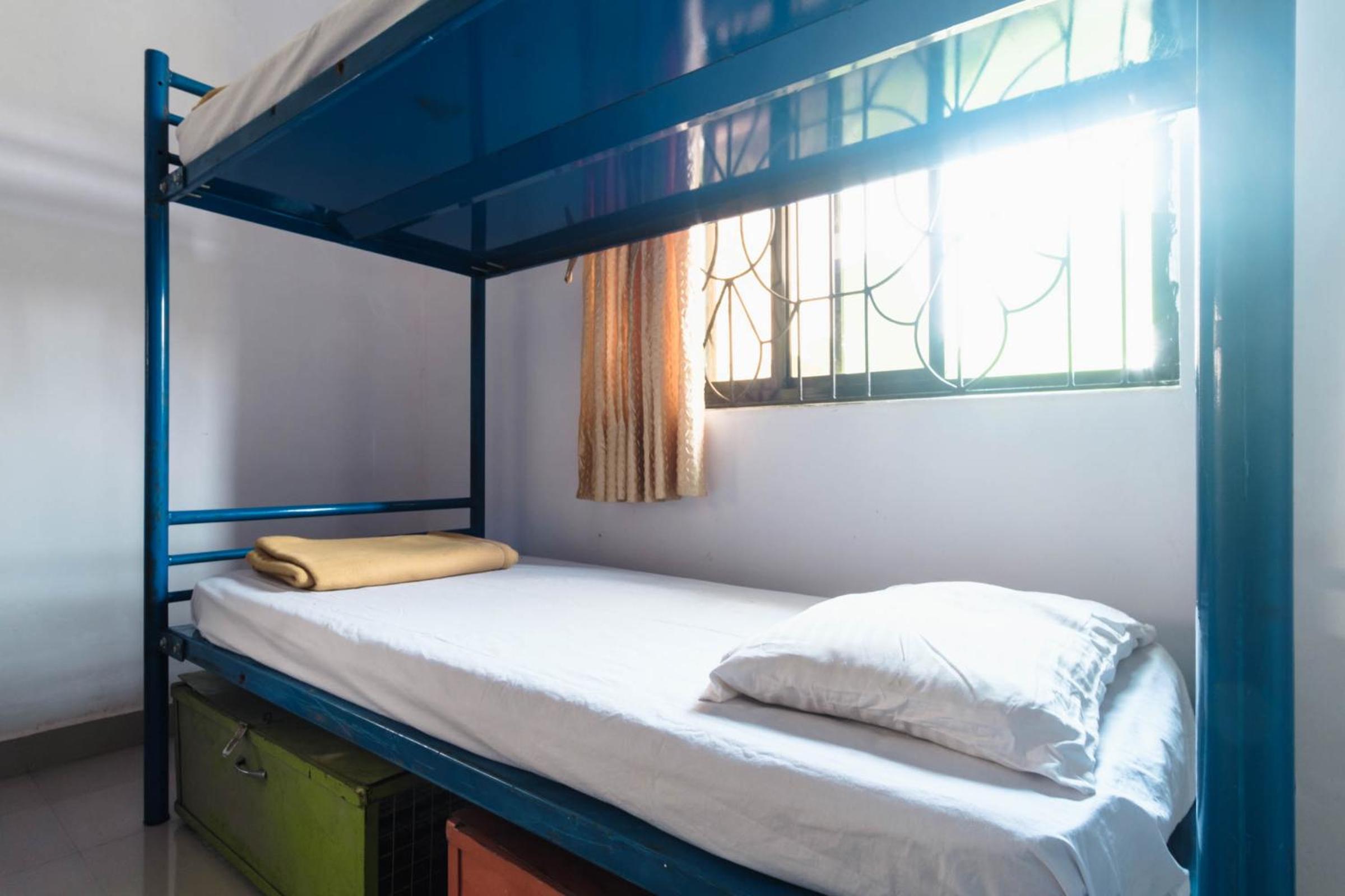 Bed in 4-Bed Mixed Dormitory Room photo 3