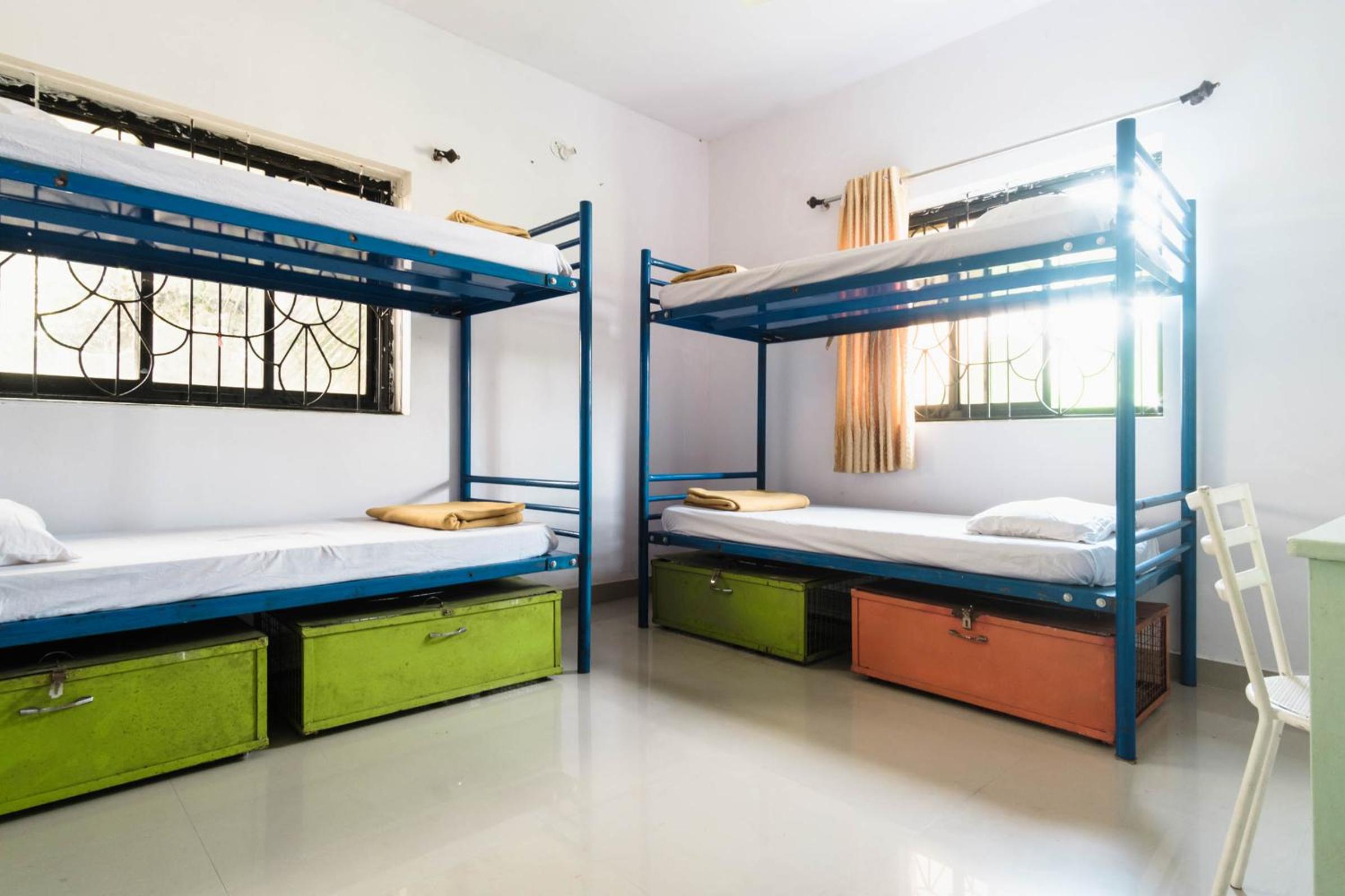 Bed in 4-Bed Female Dormitory Room photo 1