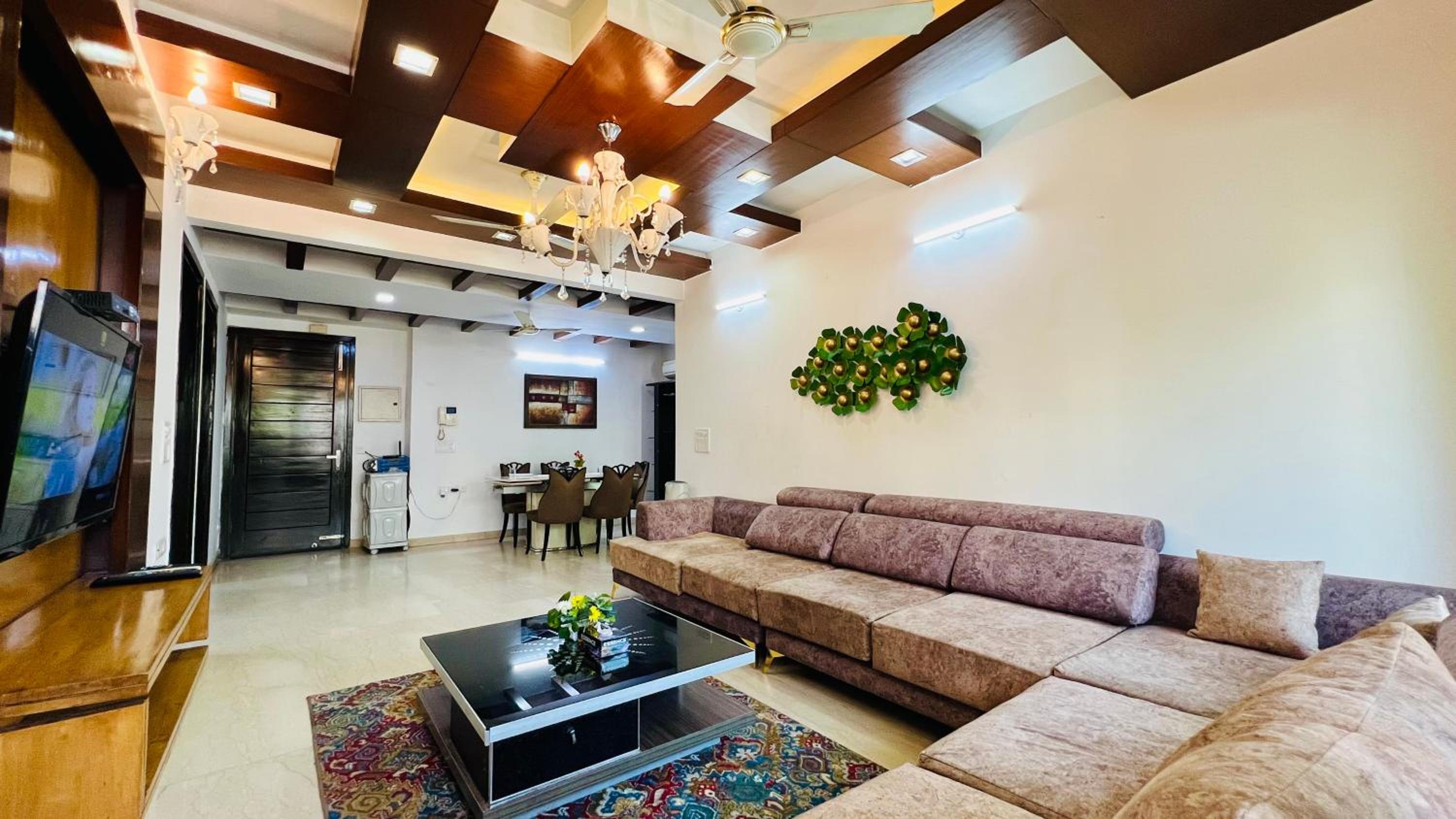 Superior Three-Bedroom Apartment