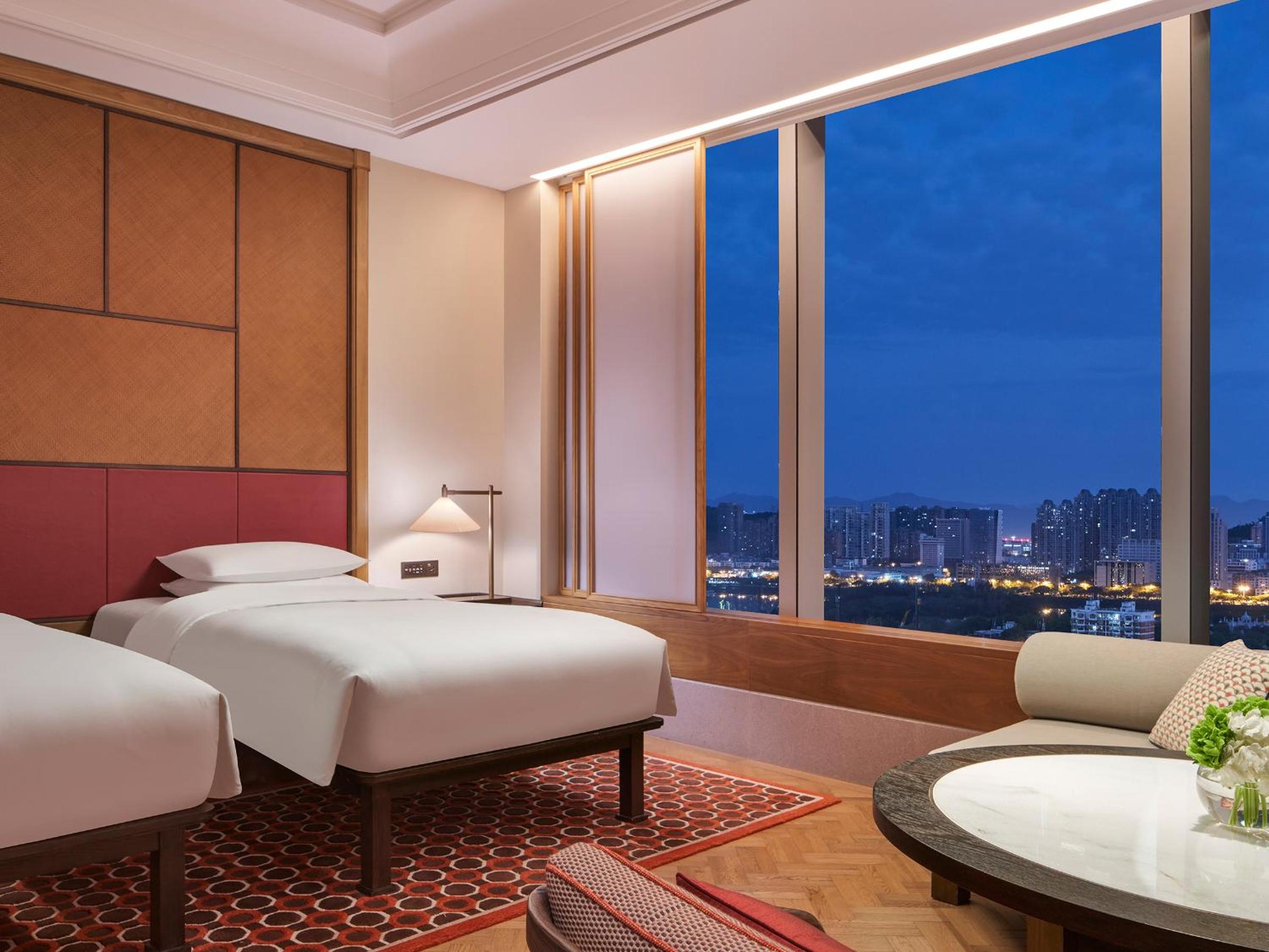 Twin Room with View