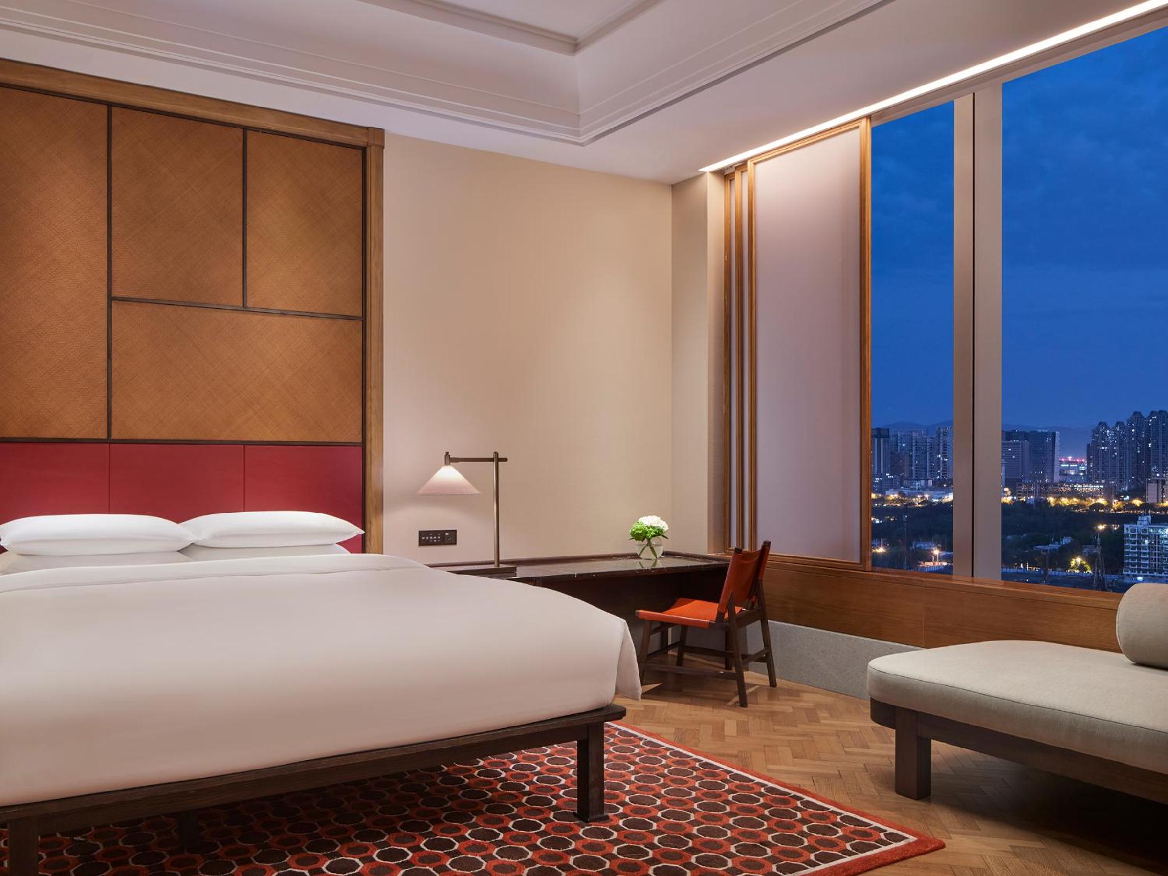 King Room with View