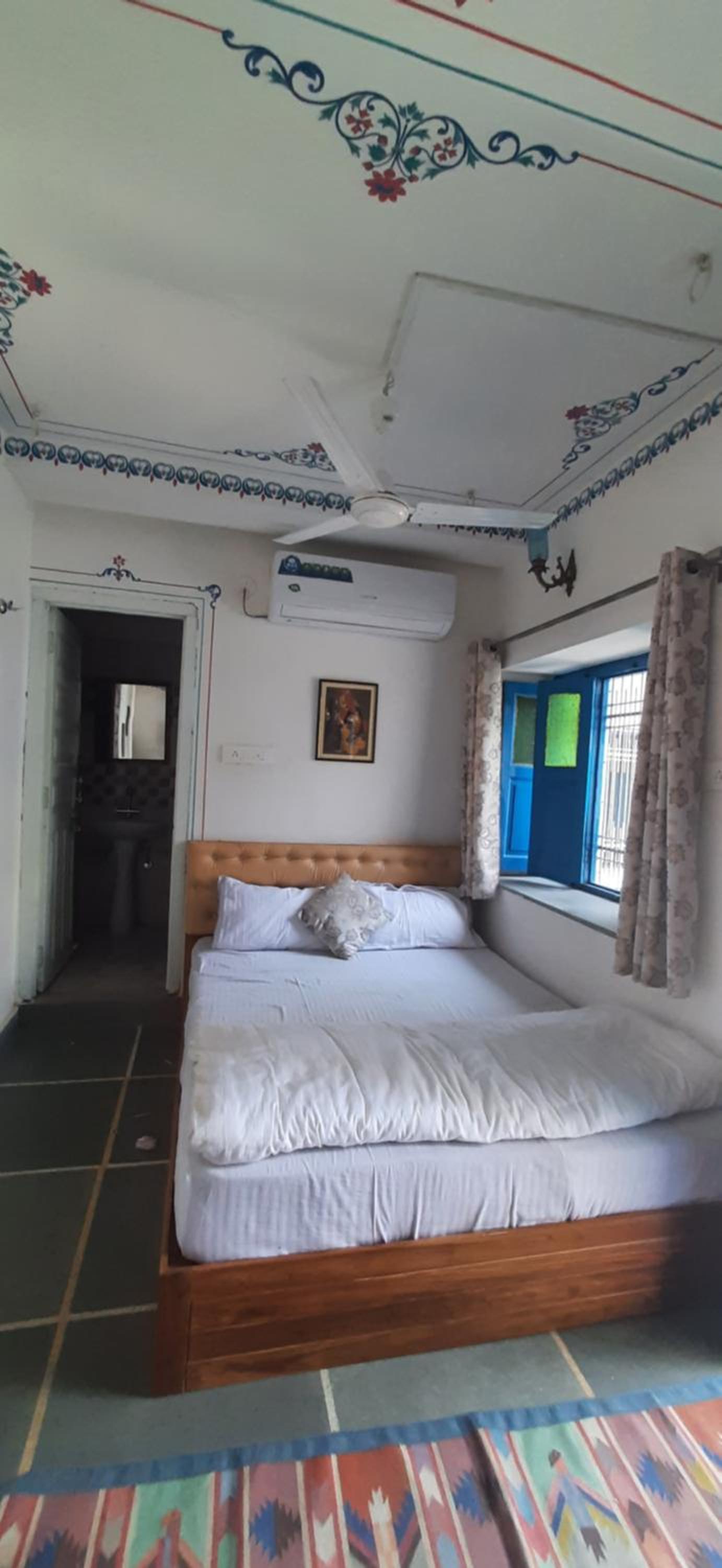 Double Room with Private Bathroom photo 2