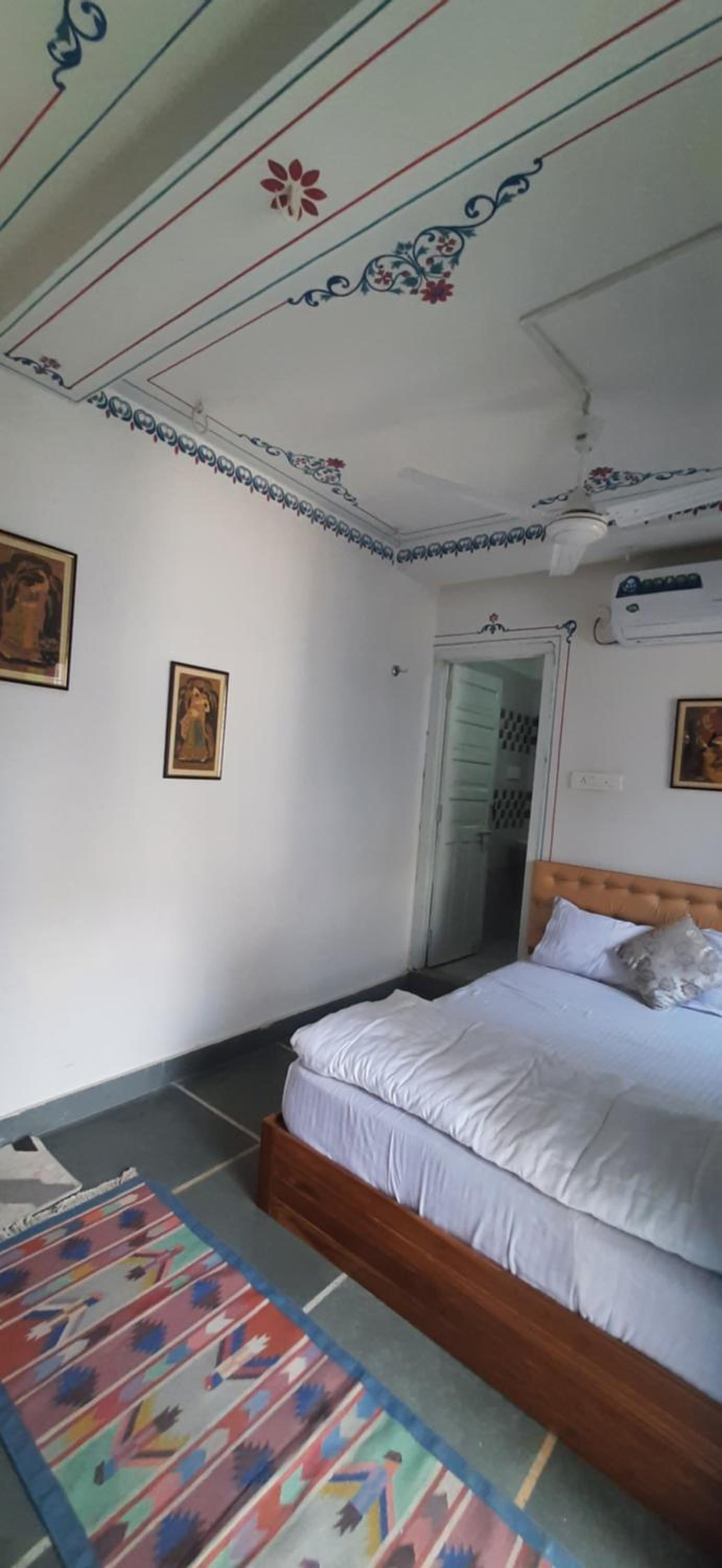 Double Room with Private Bathroom photo 3