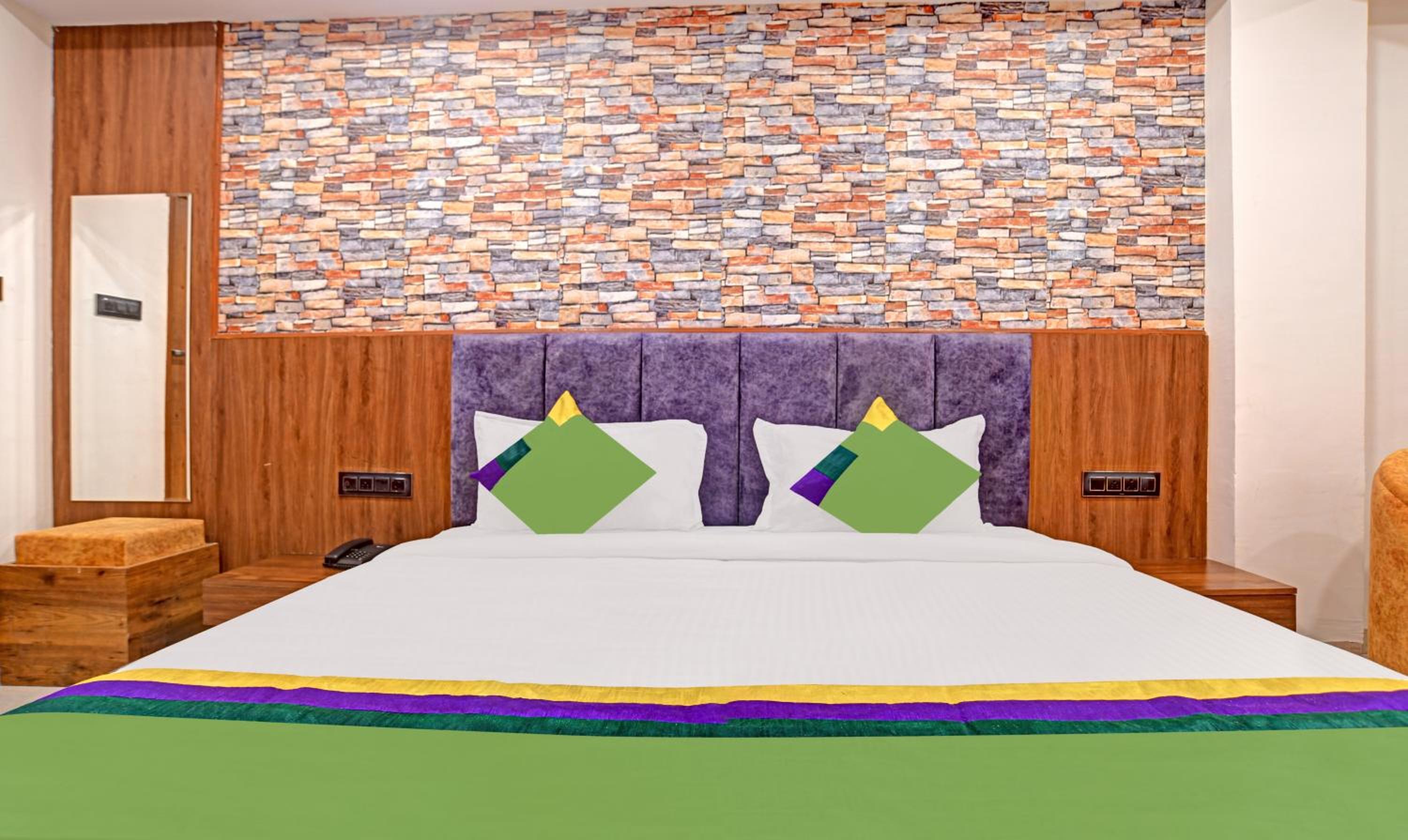Deluxe Double Room - Photo 2