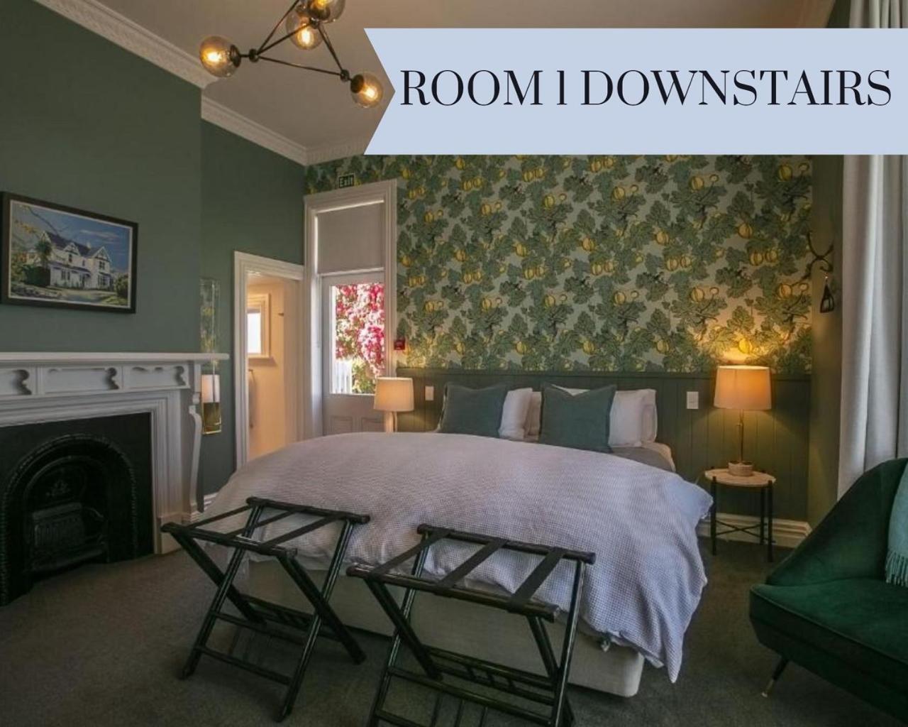 Superior King Room