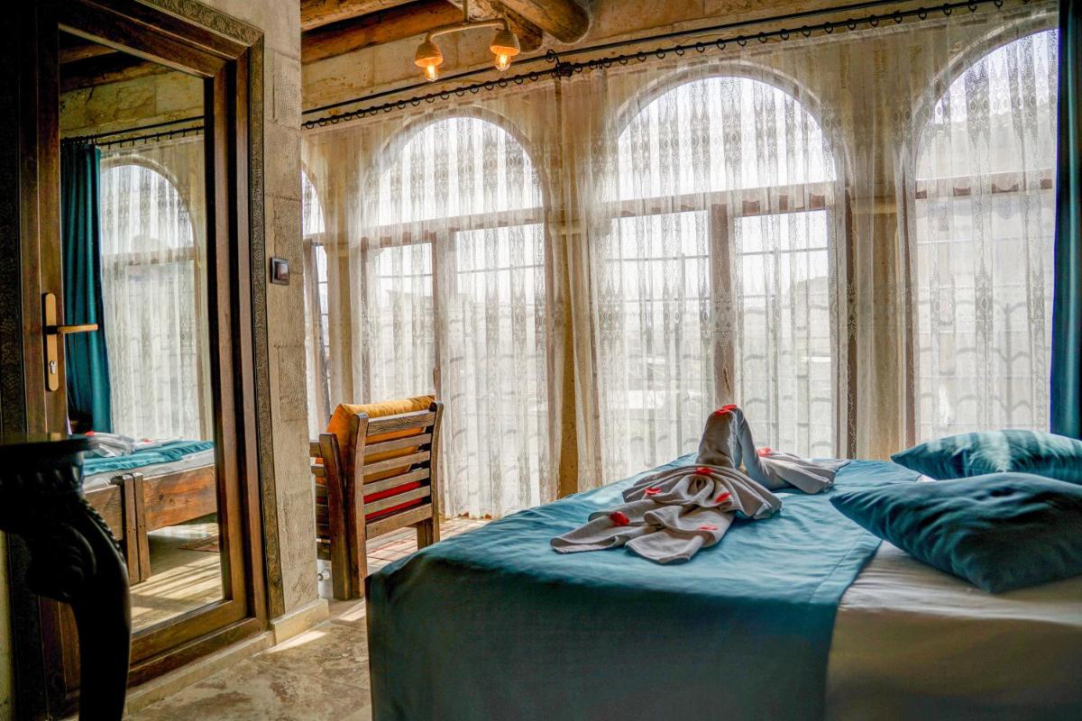 Superior King Room photo 2