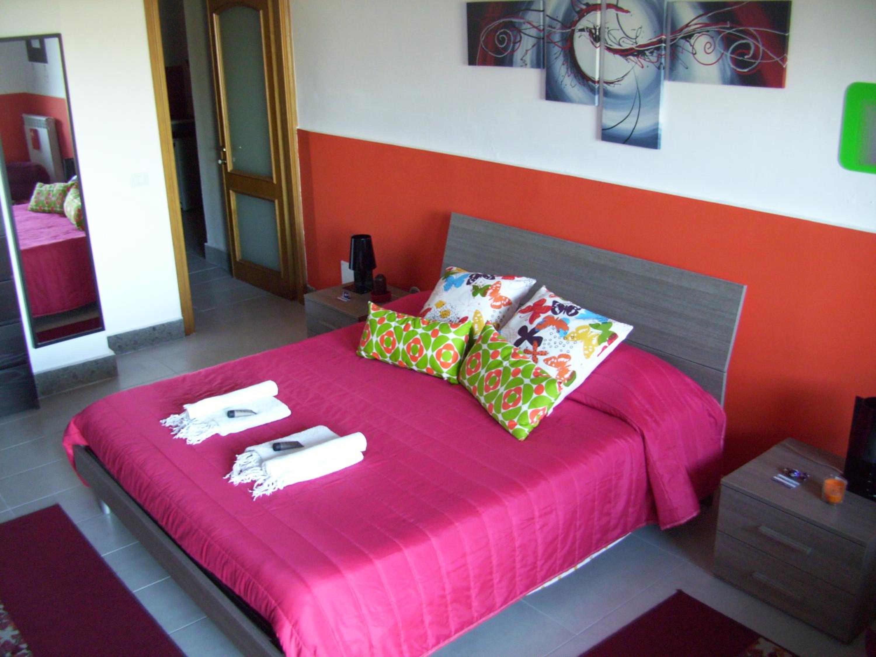 Deluxe Room - Photo 4