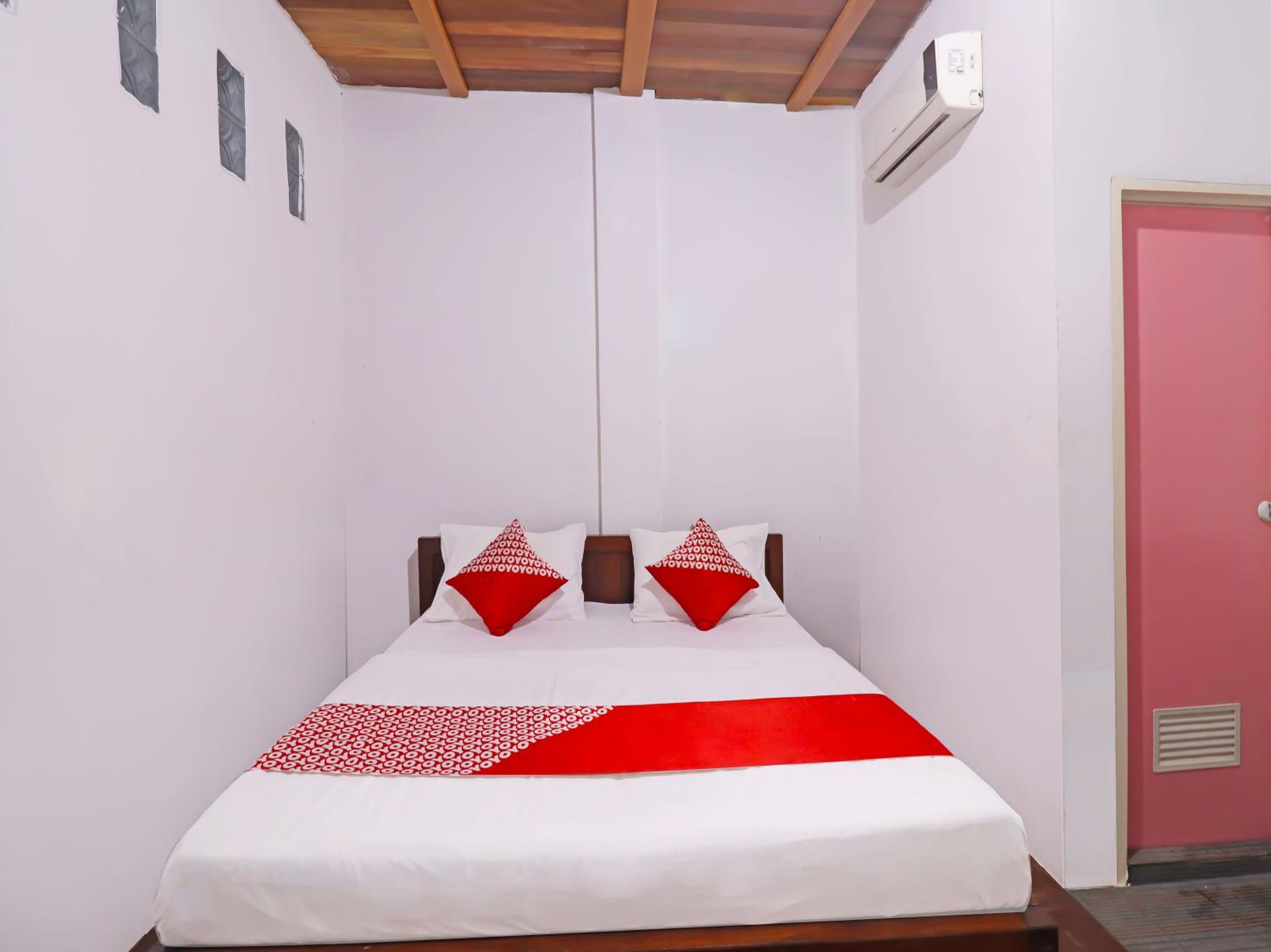 Standard Double Room photo 2
