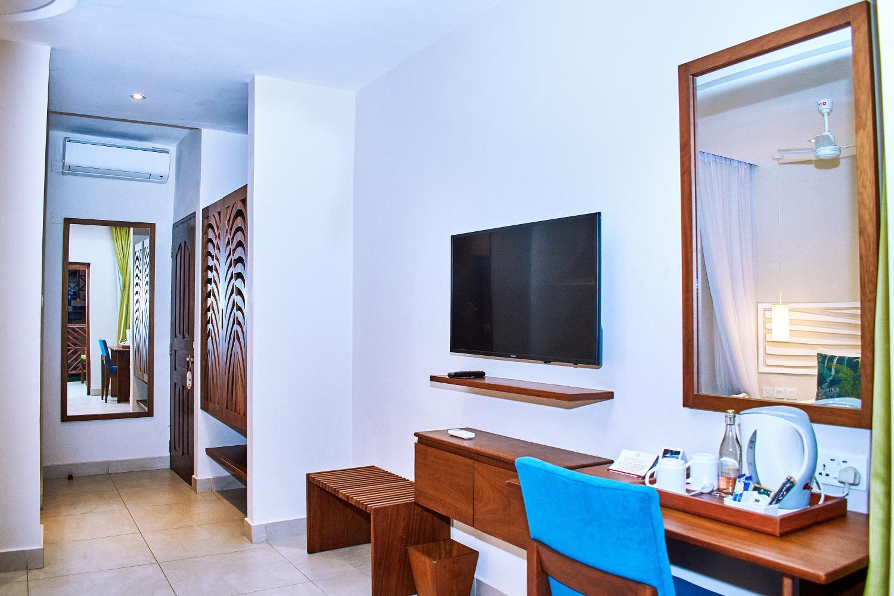 Deluxe Double or Twin Room with Garden View photo 3