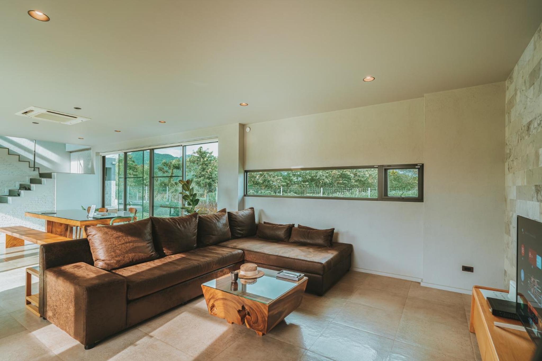 Three-Bedroom Villa - Photo 15