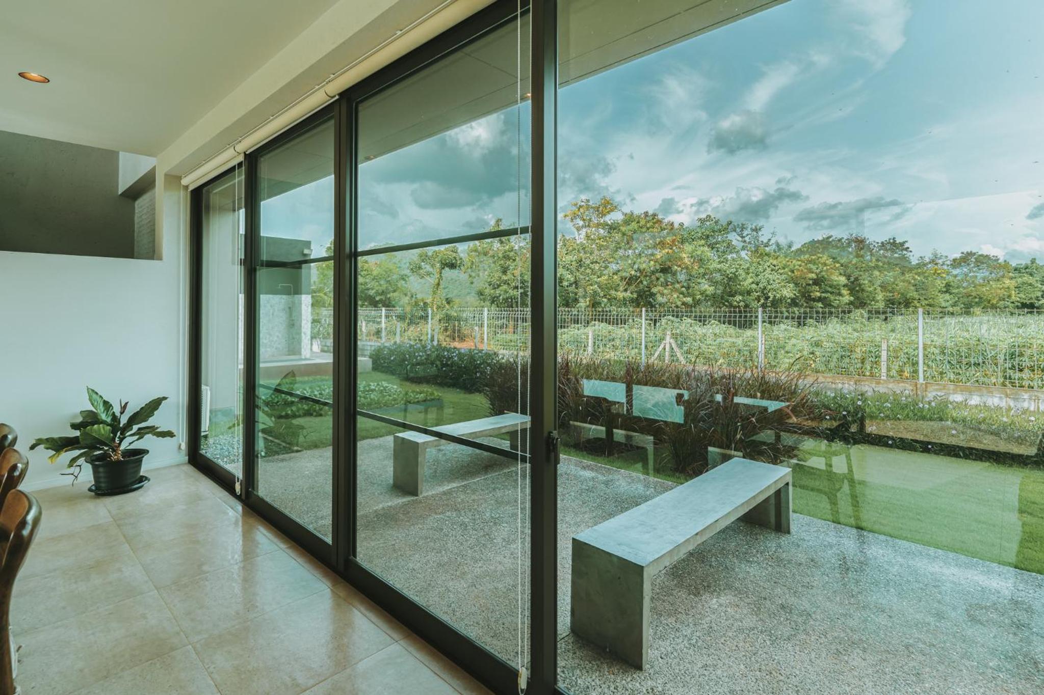 Three-Bedroom Villa - Photo 20