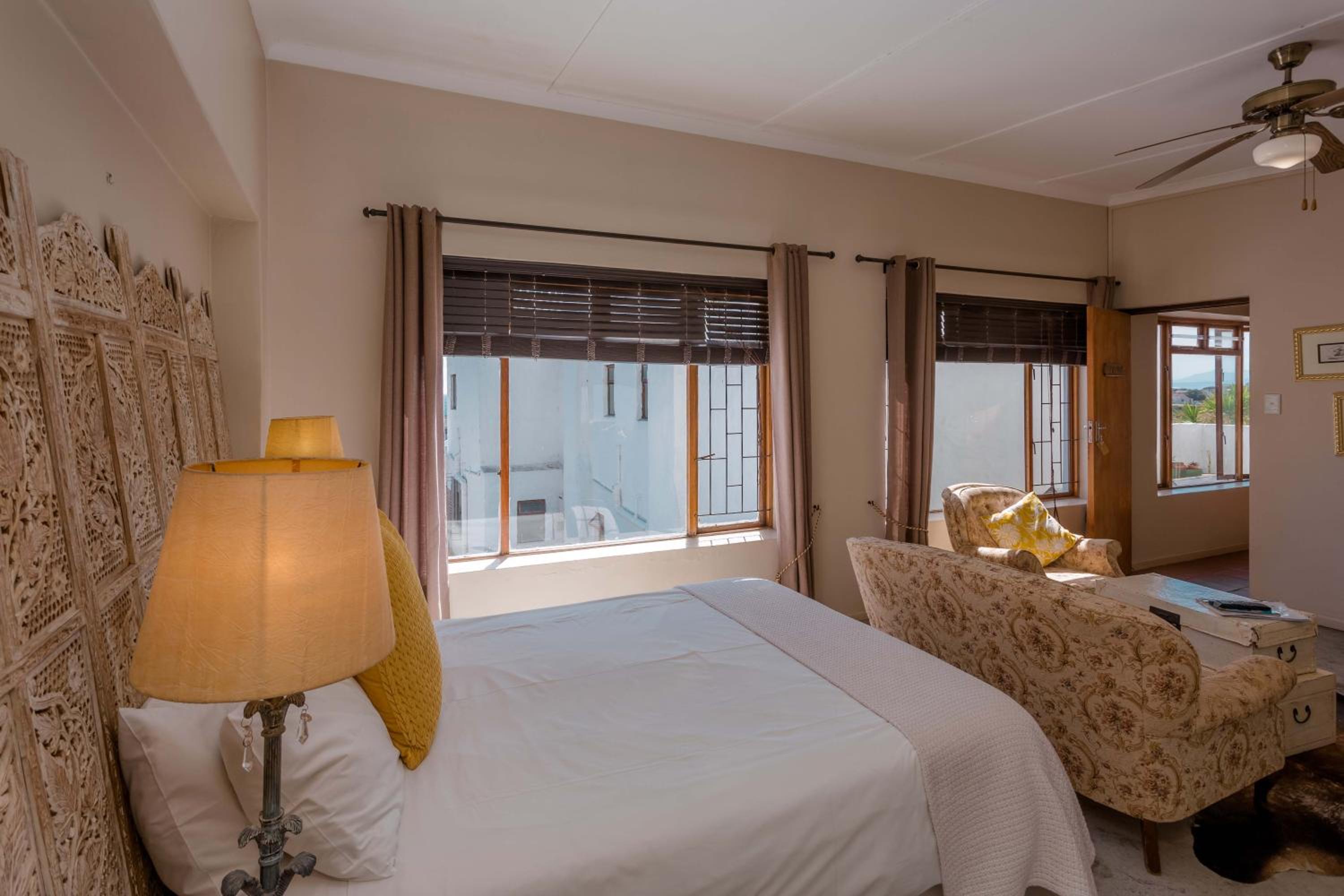 Twin/Double Room photo 3