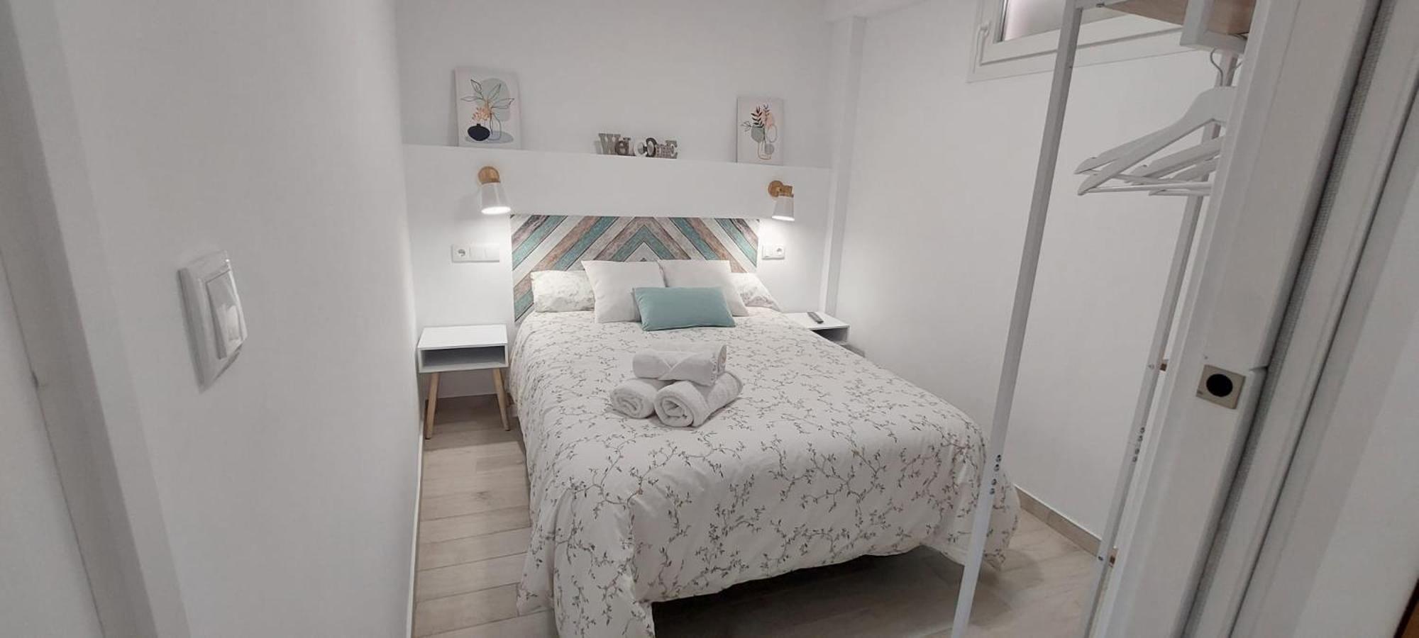 One-Bedroom Apartment photo 2
