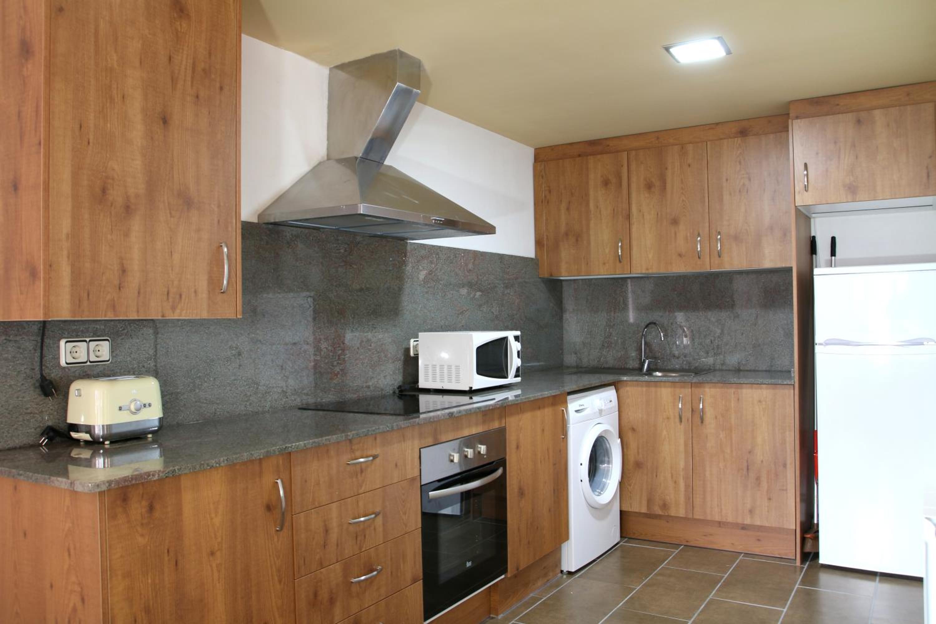 Apartment - Ground Floor photo 3