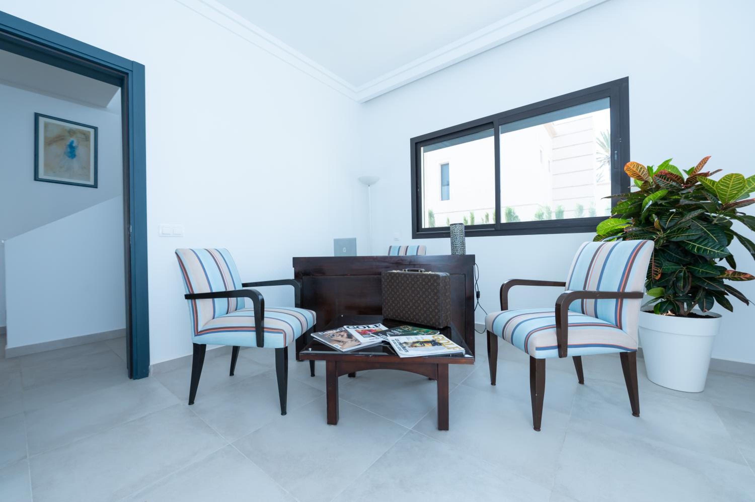Villa photo 2