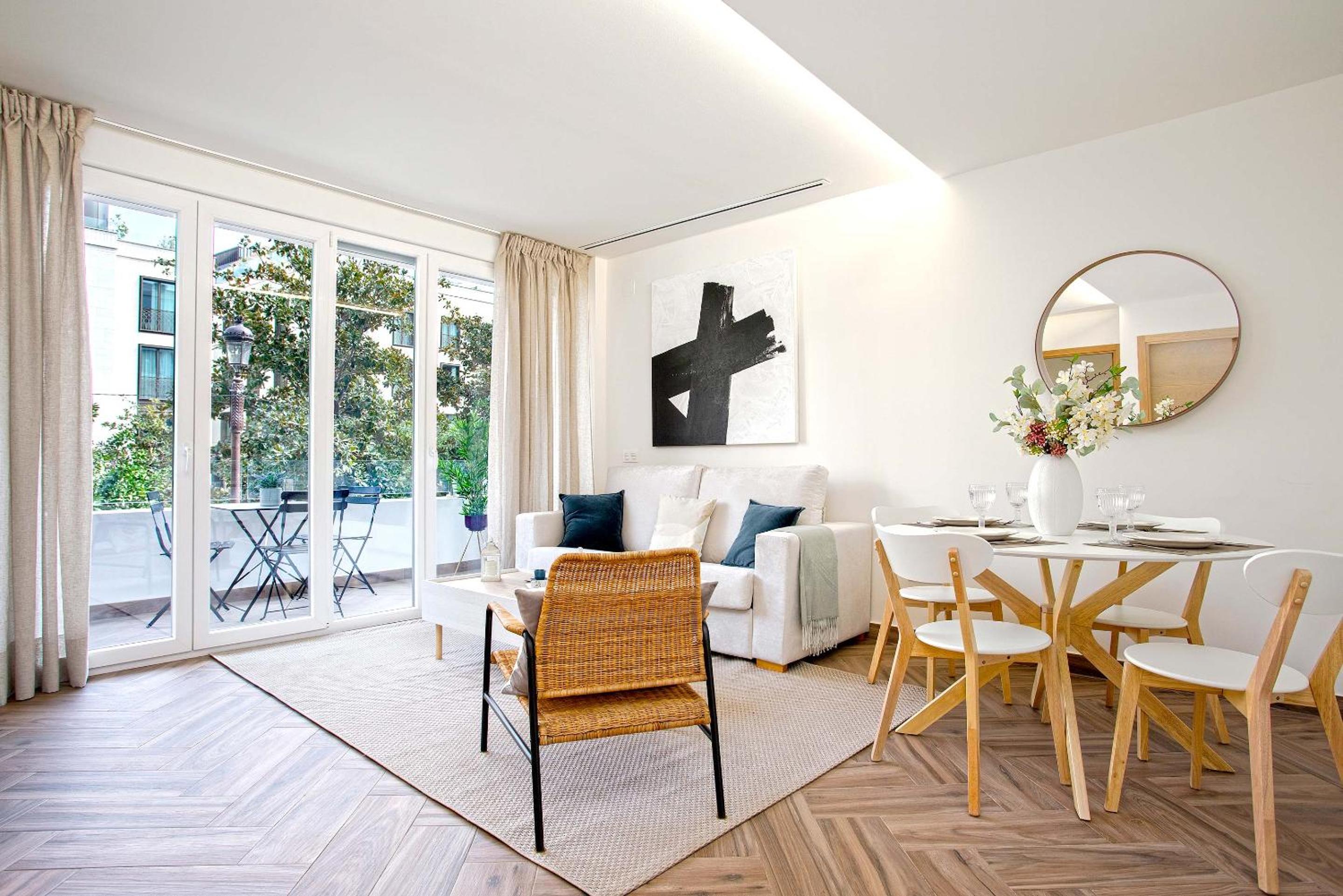 Apartamento de una habitación con terraza
