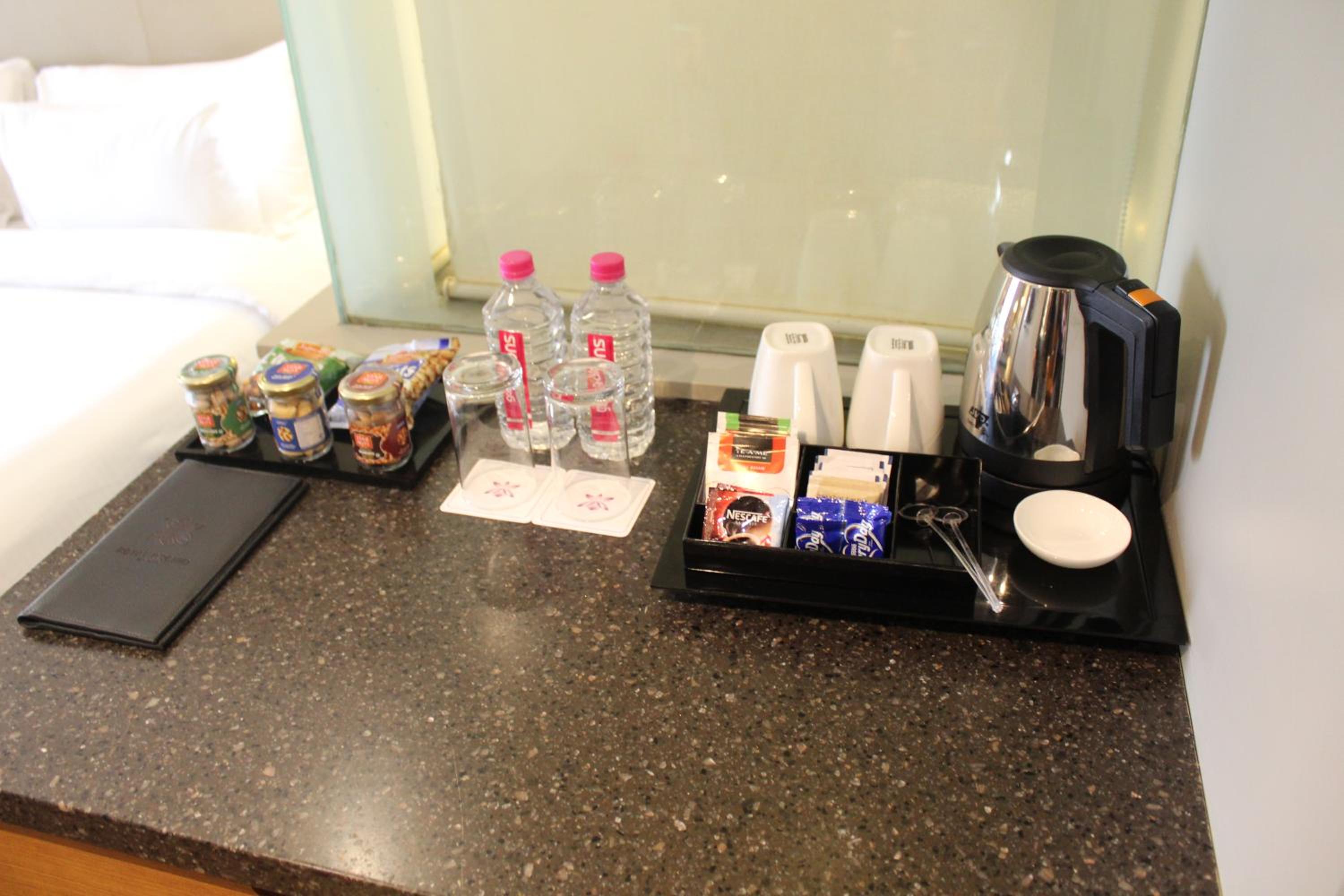 Deluxe Queen Room – 25 % Discounton Food & Beverage and 15% Discount on Laundry Services - Photo 5