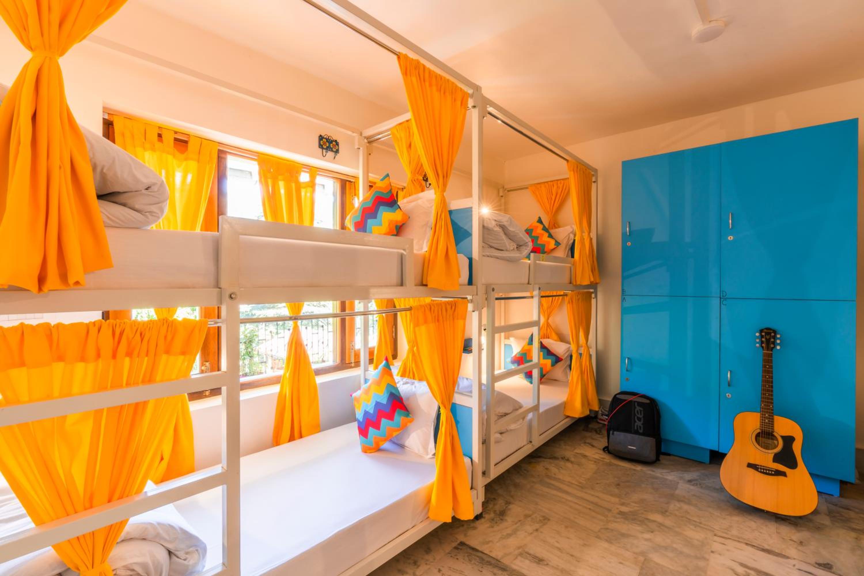 Bed in 8 Bed Mixed Only Dormitory Room with Ensuite Bathroom photo 1