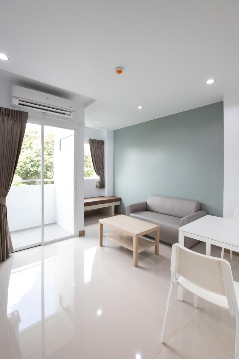 Deluxe Family Room - Photo 3