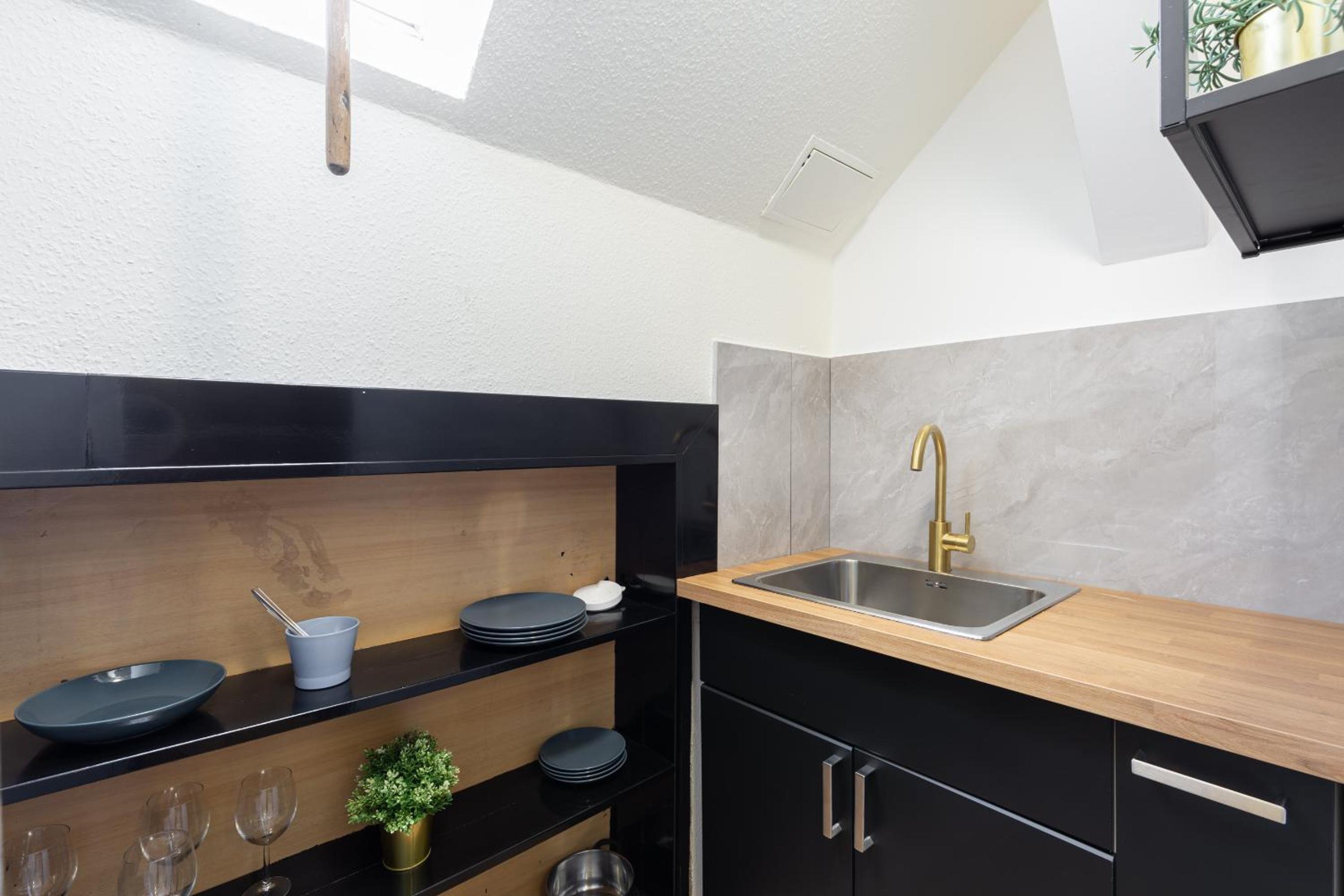 Apartment - Photo 3