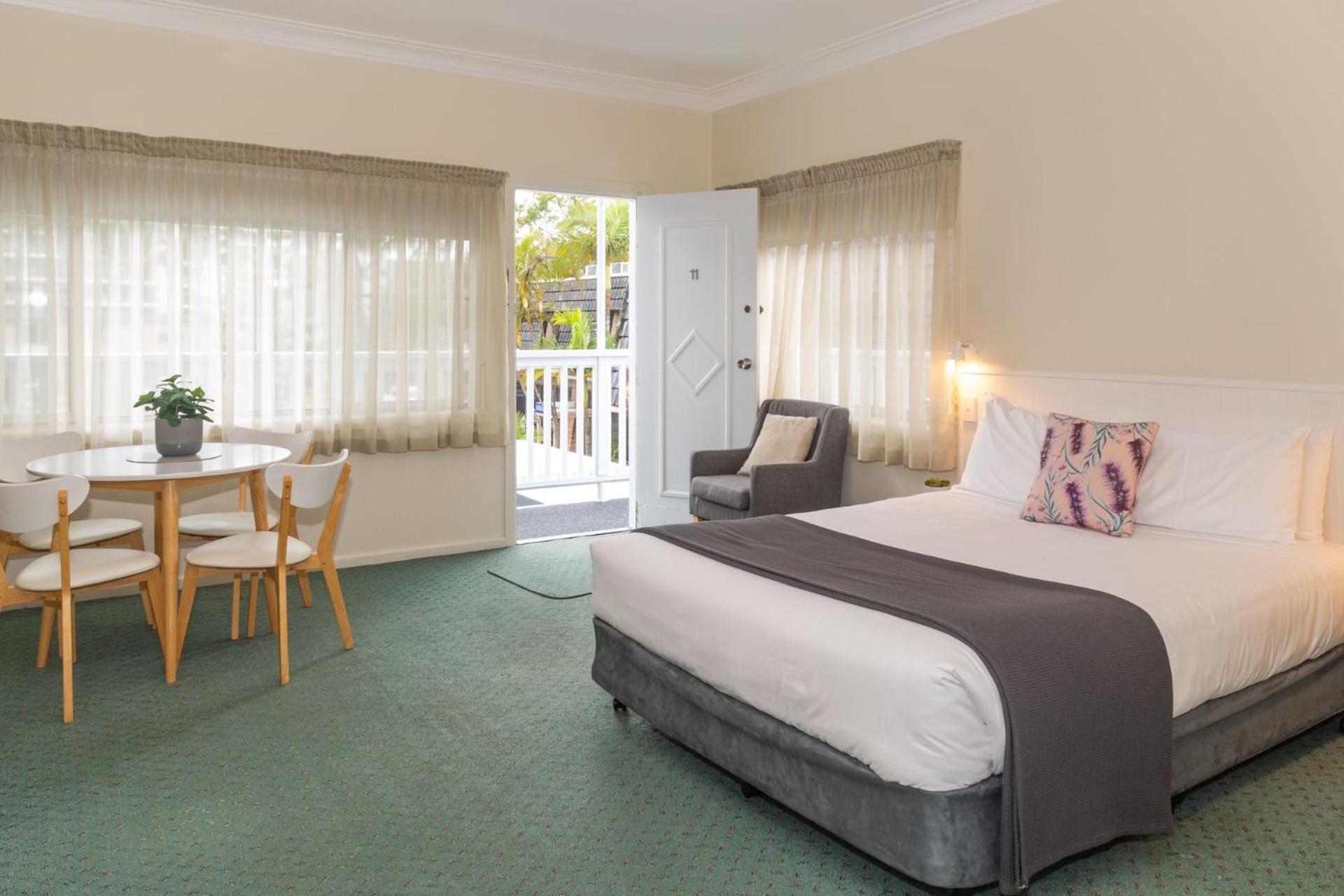 Deluxe Quadruple Room photo 3
