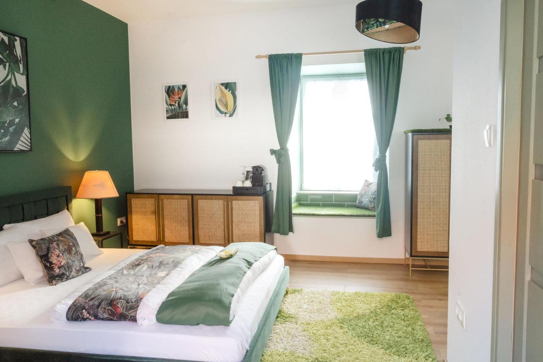 Superior Queen Room - Photo 6