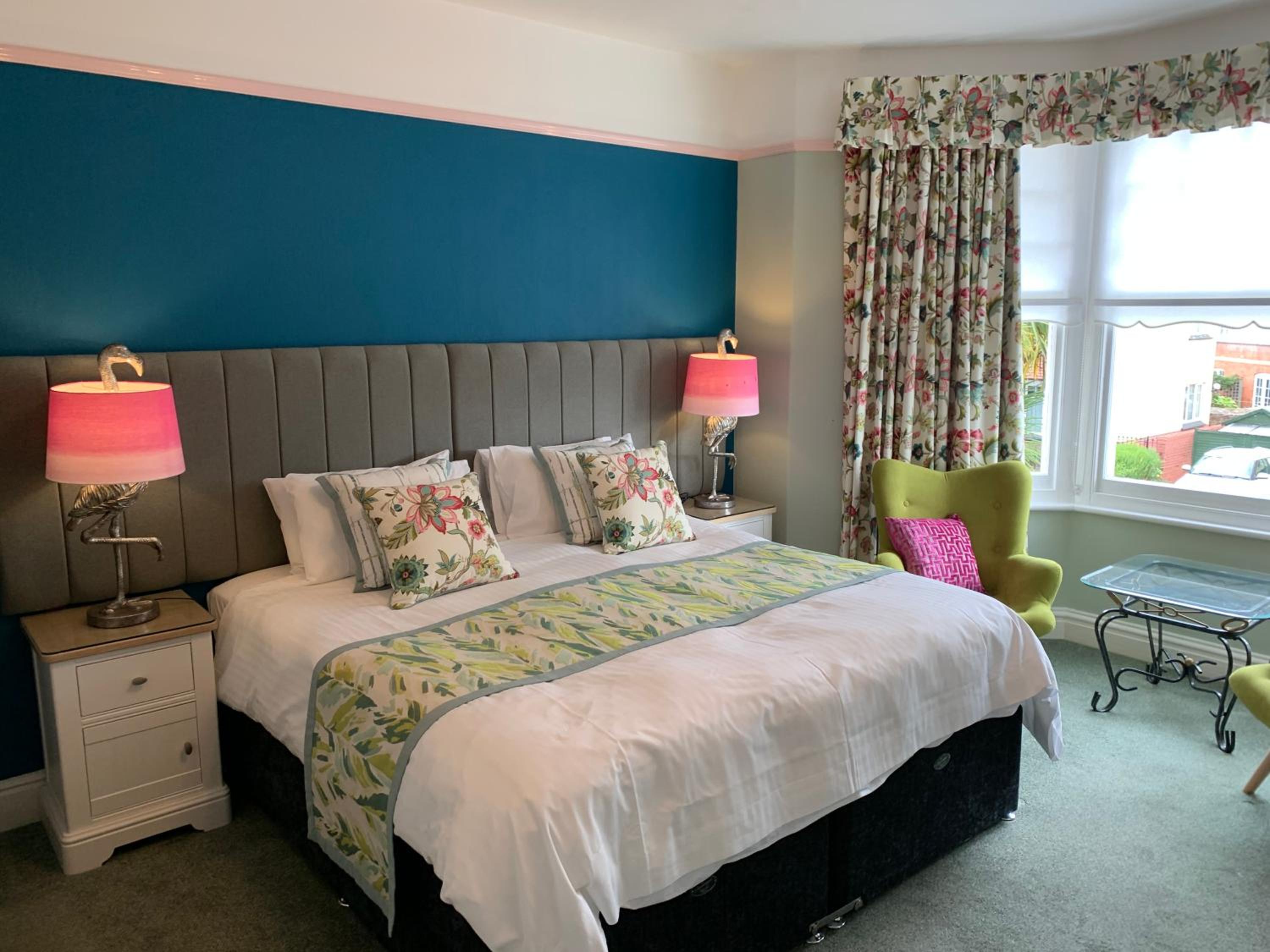 Deluxe Double or Twin Room photo 3