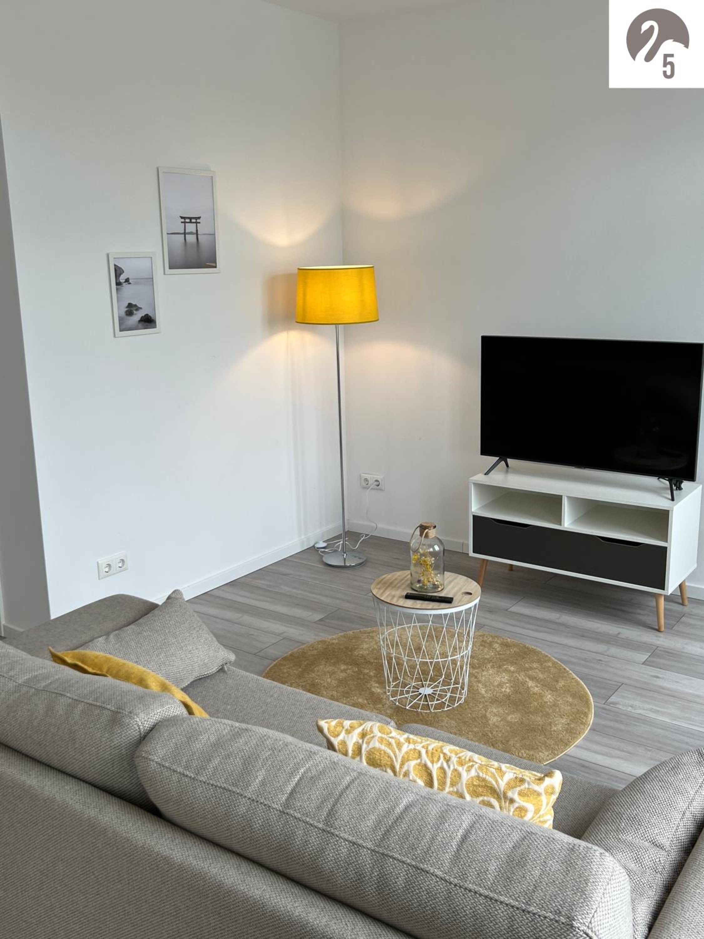 Apartment - Photo 1