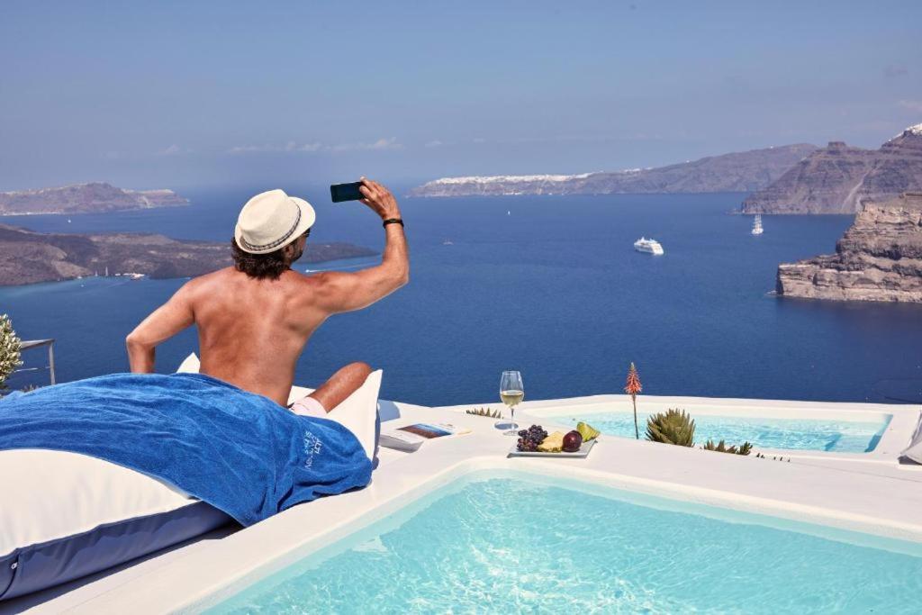 Infinity Suite with Heated Plunge Pool and Caldera View - Photo 17