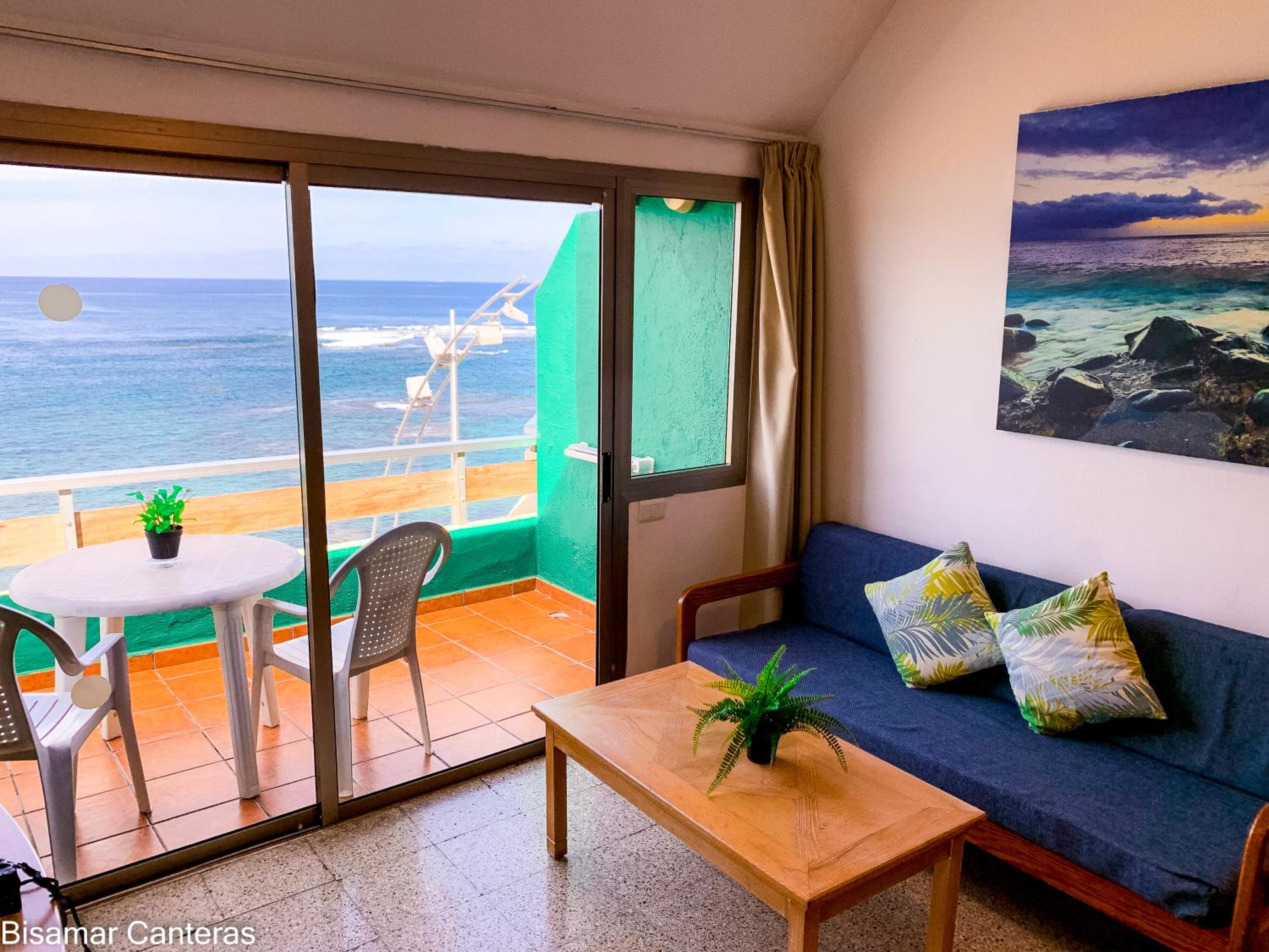 Studio with Sea View - Photo 32