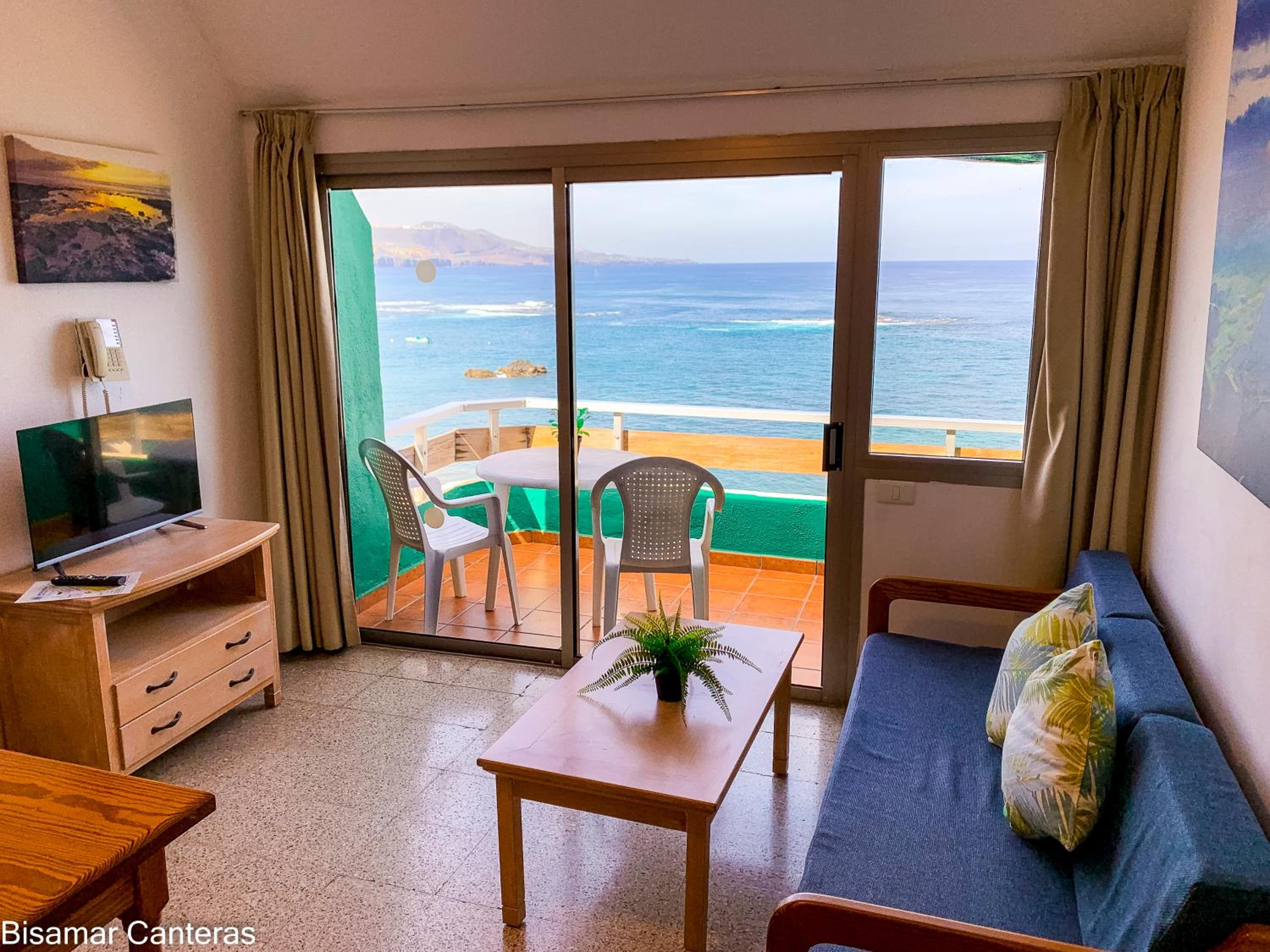 Studio with Sea View - Photo 37