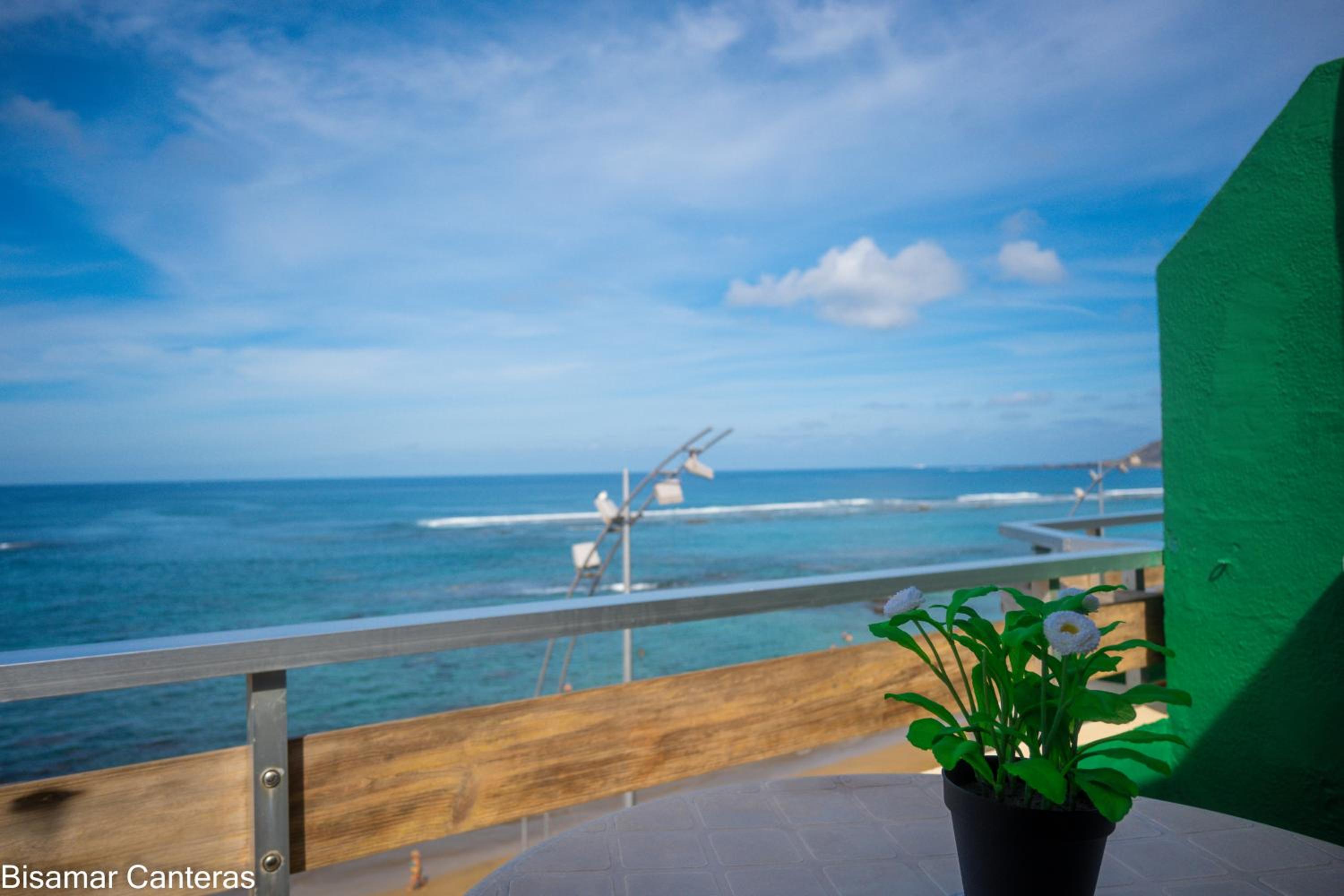 Studio with Sea View - Photo 33