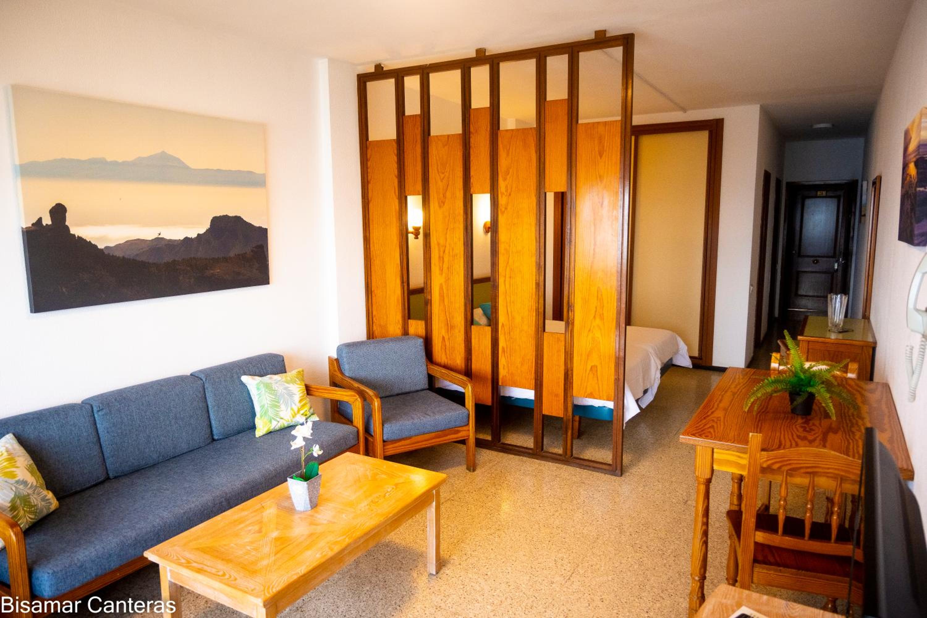 Studio with Sea View - Photo 12